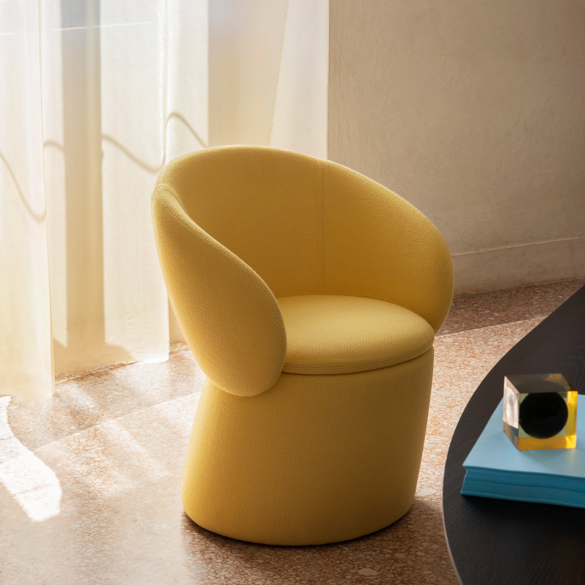 Nebula Monaca Chair