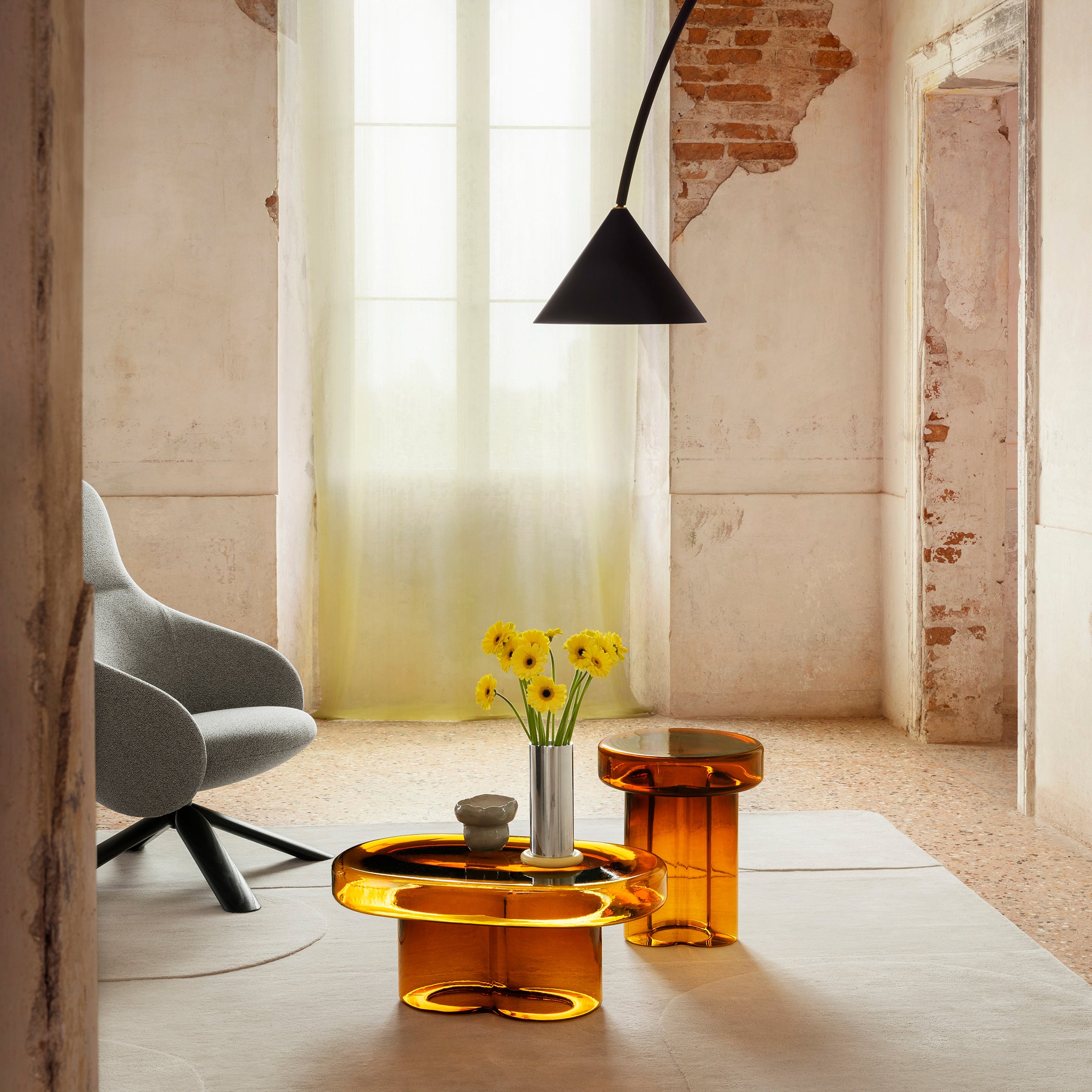 Soda Coffee / Side Table