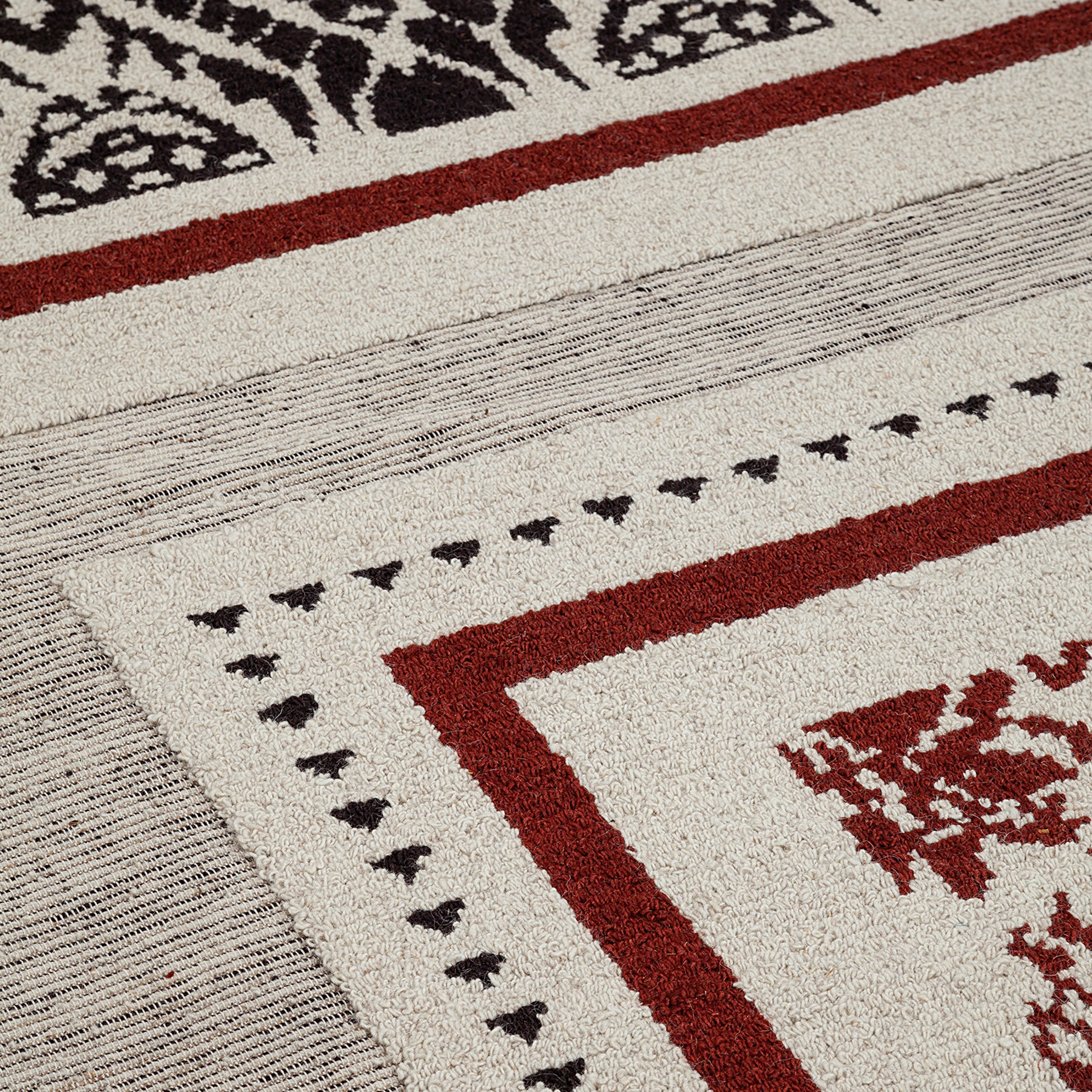 Contos de Foghile Rug