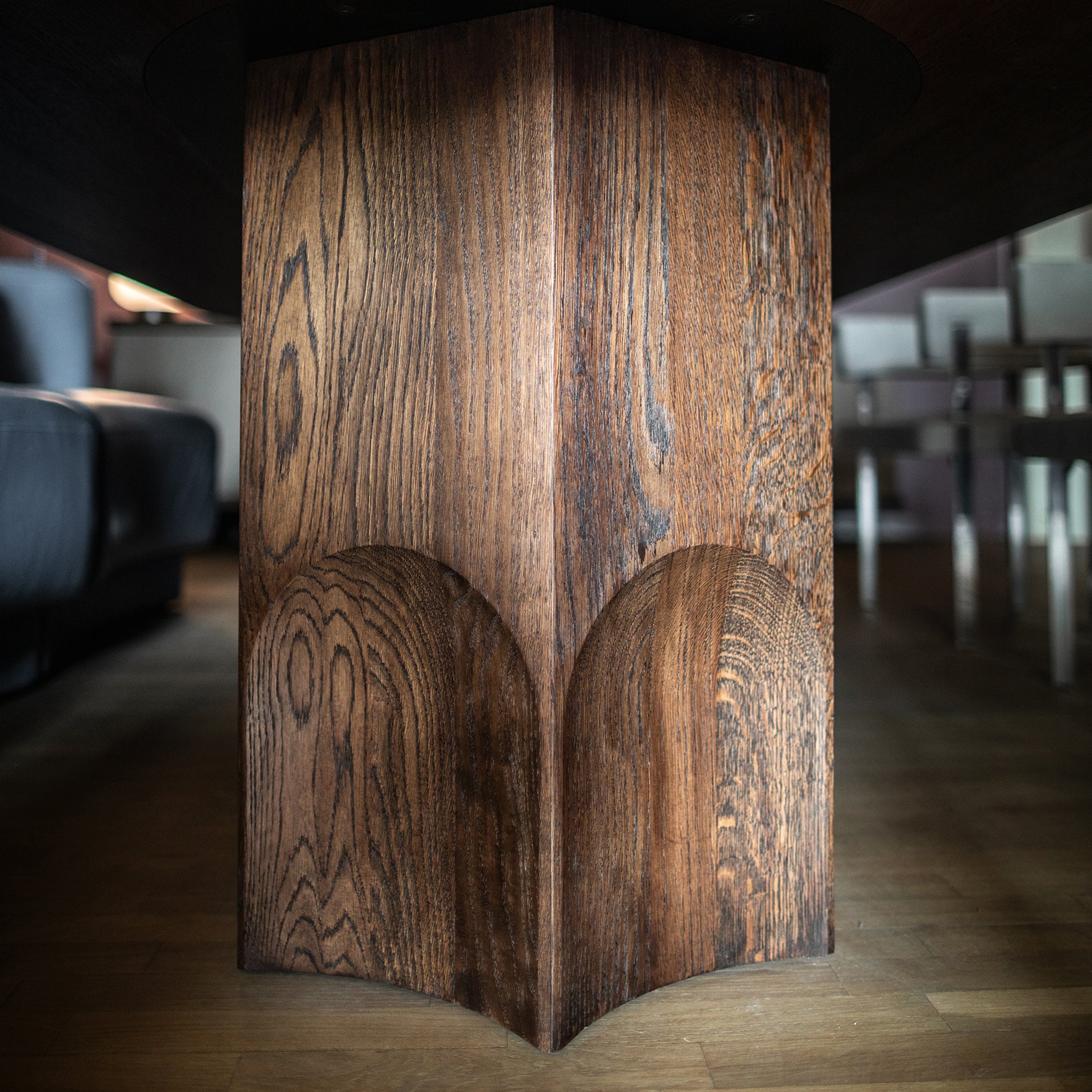 Grace Dining Table
