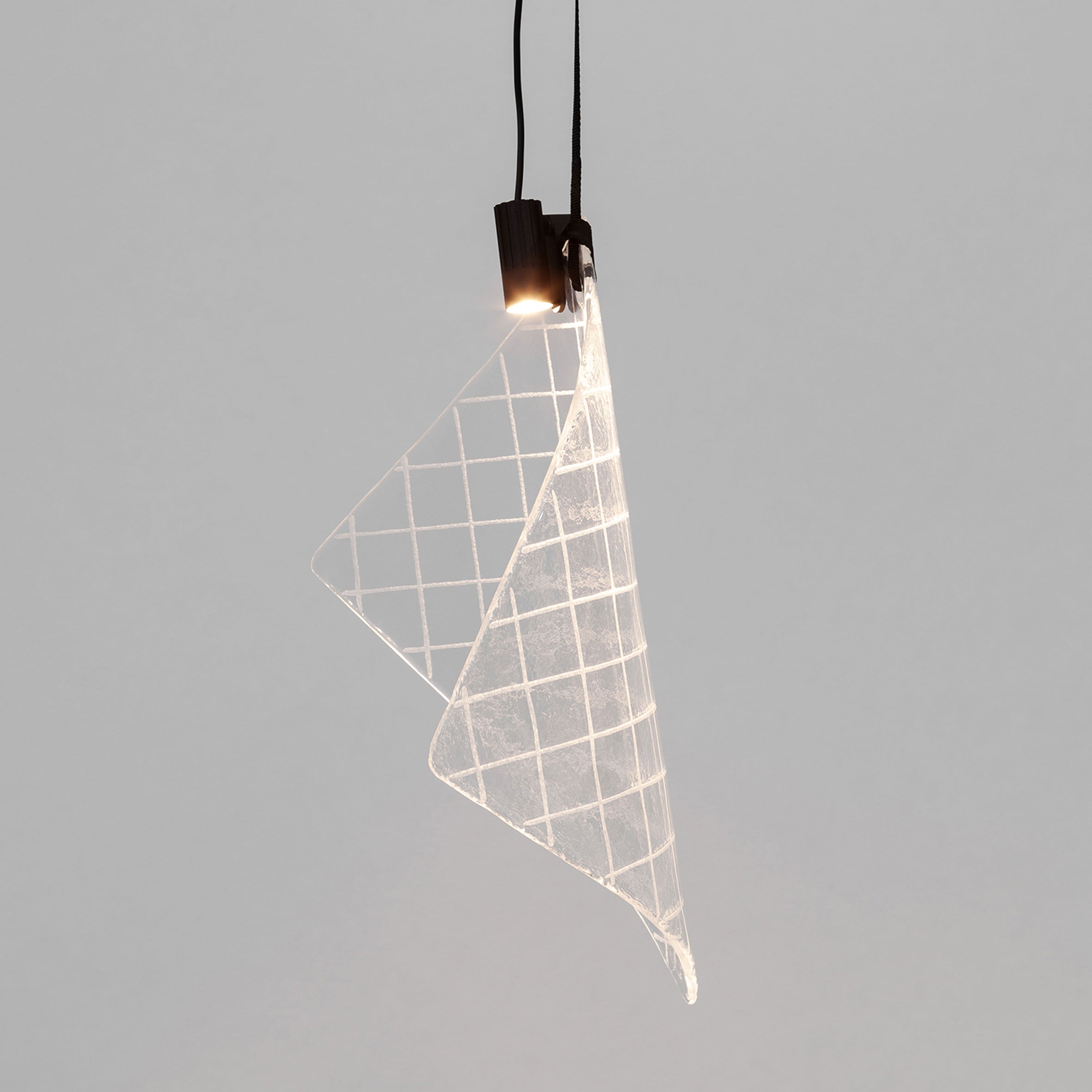 In Sync Lace Pendant Lamp