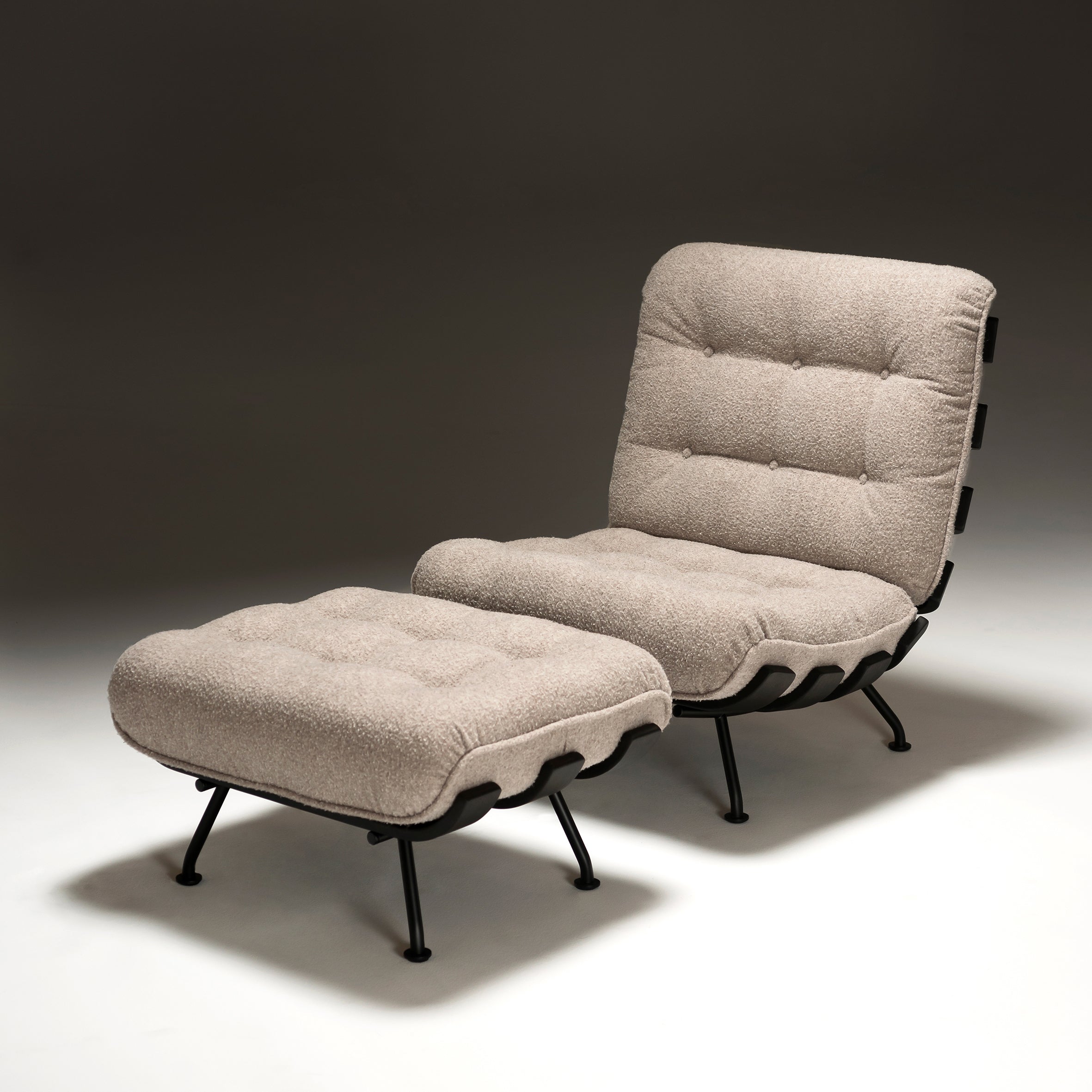 Costela Lounge Chair