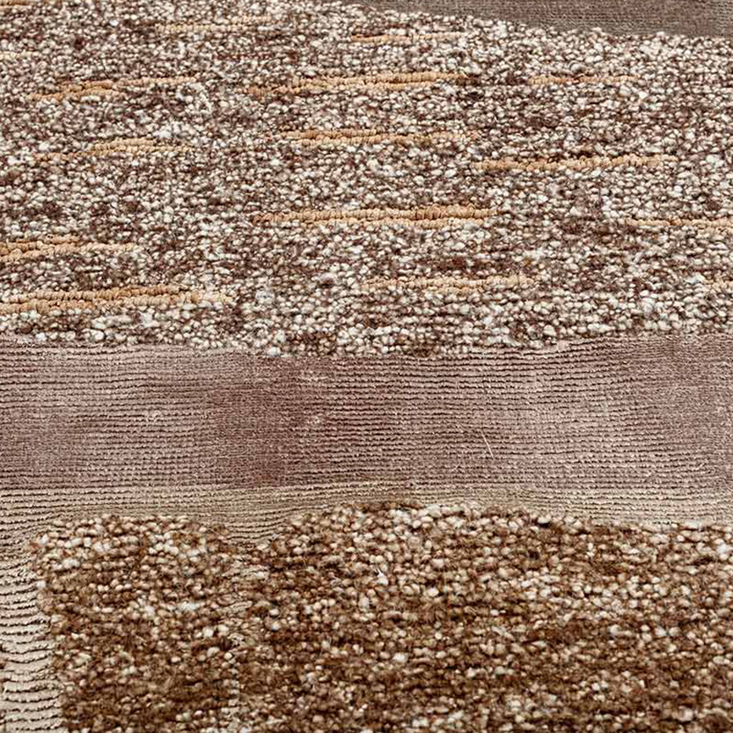 Monolito Quartz Rug