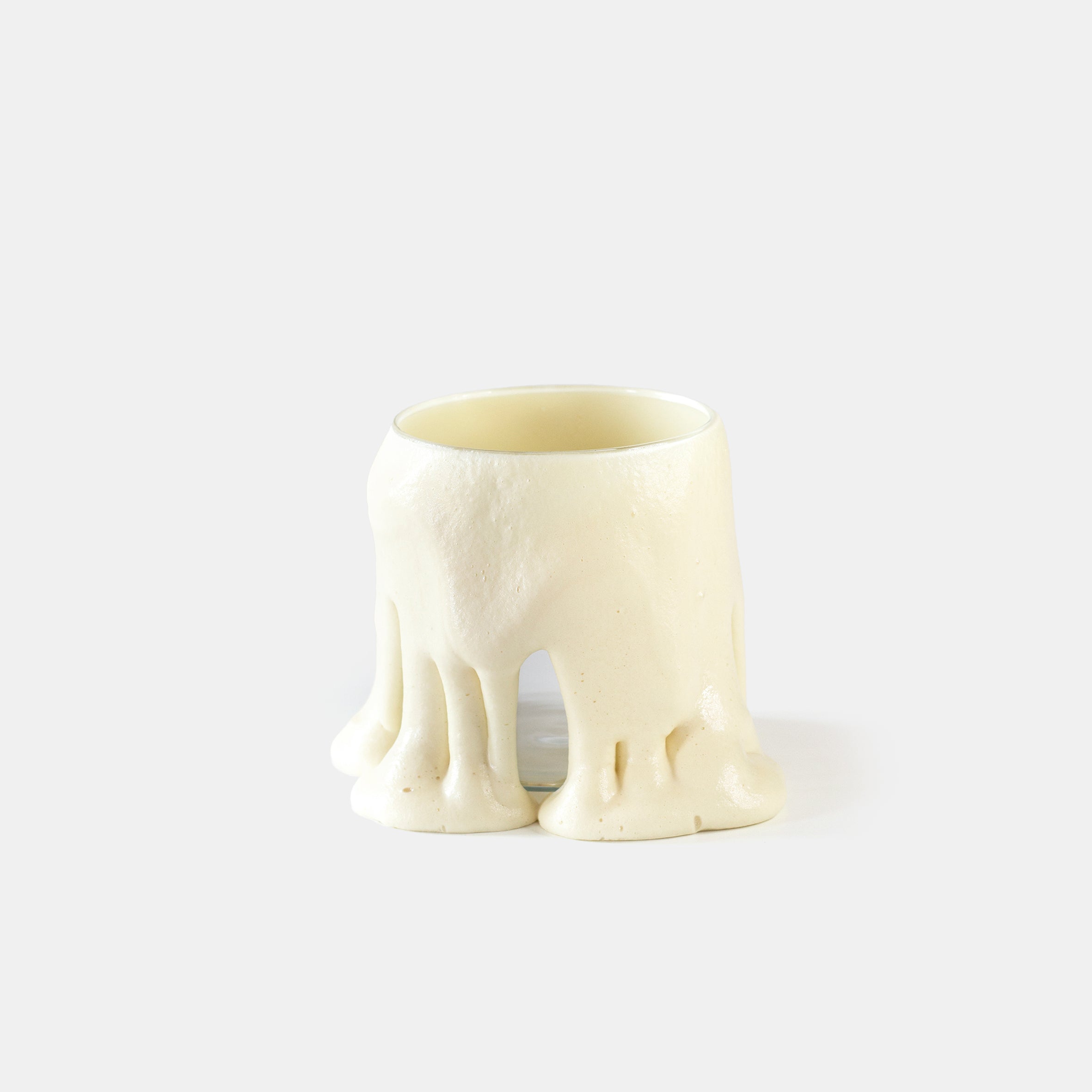 Creamy Vase 09