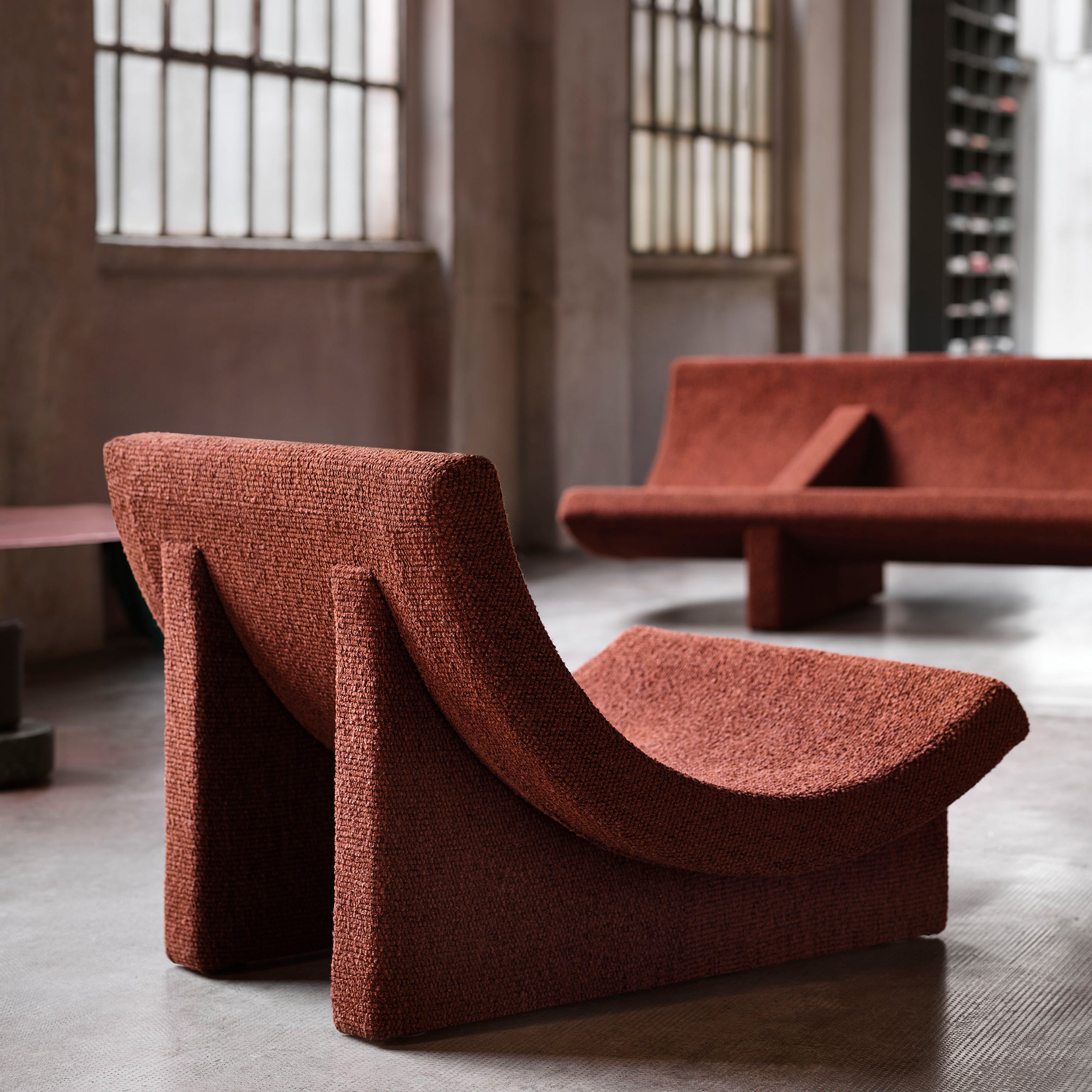 Trench Lounge Chair