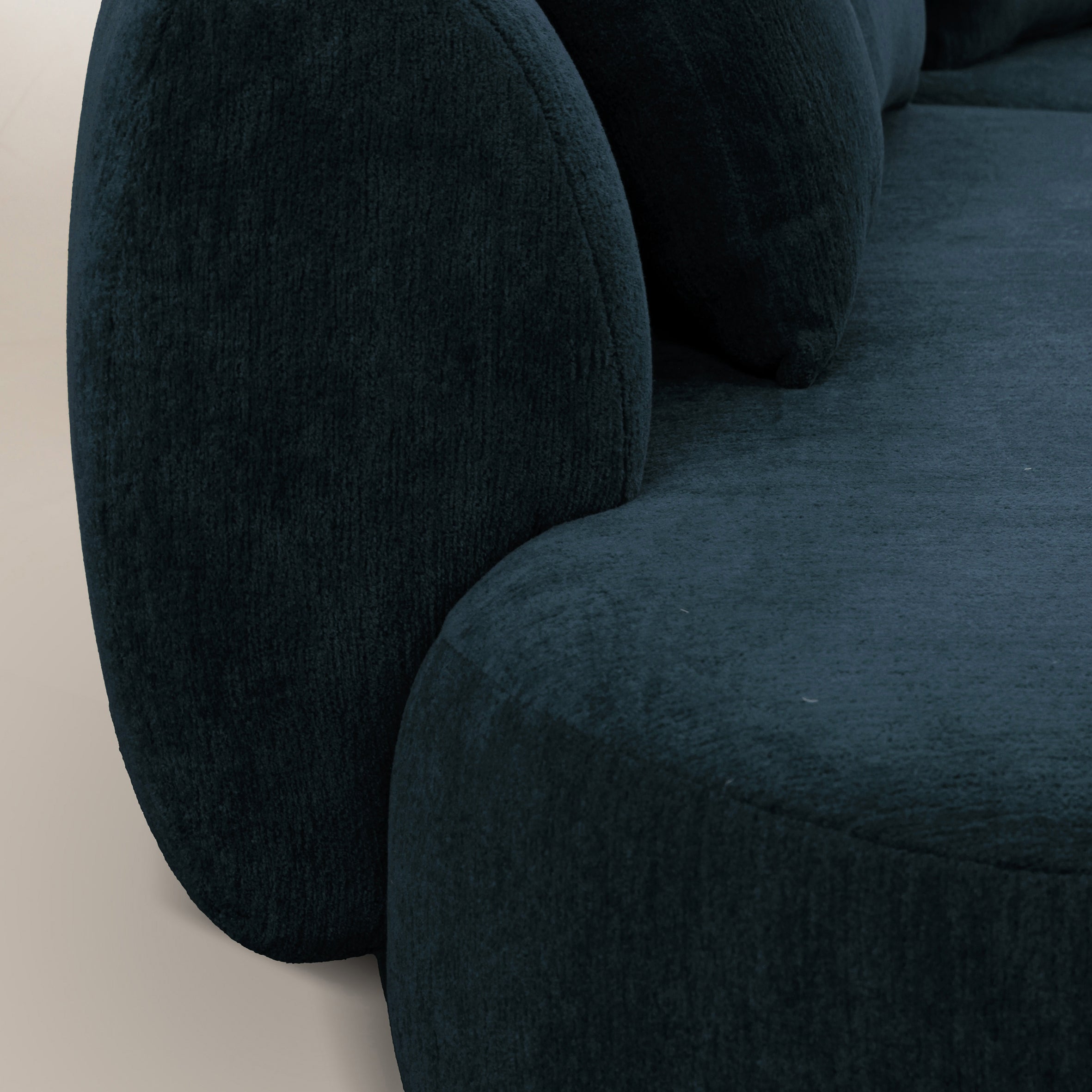 Hug 2 Seater Curved Sofa