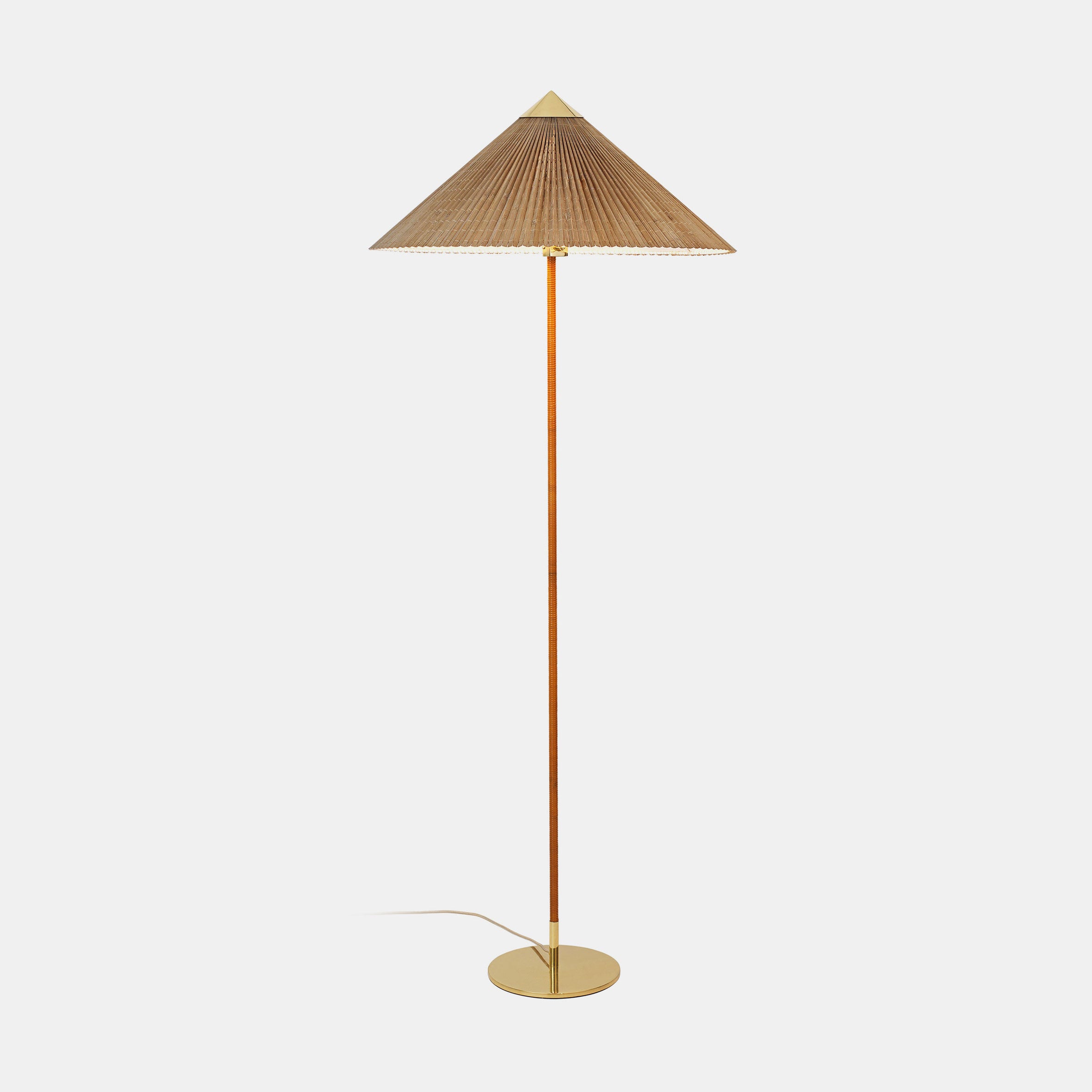 9602 Floor Lamp