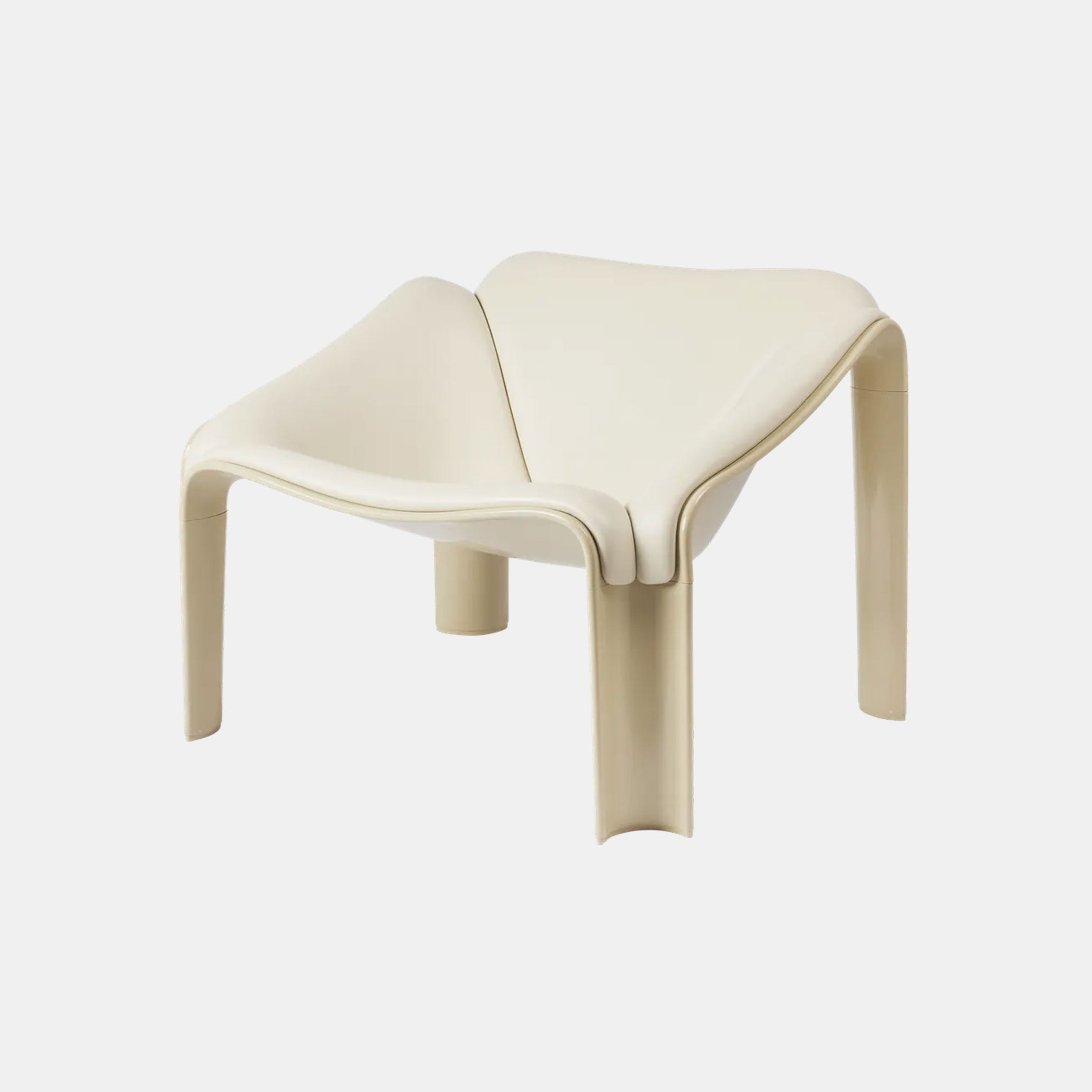 F300 Lounge Chair - Monologue London