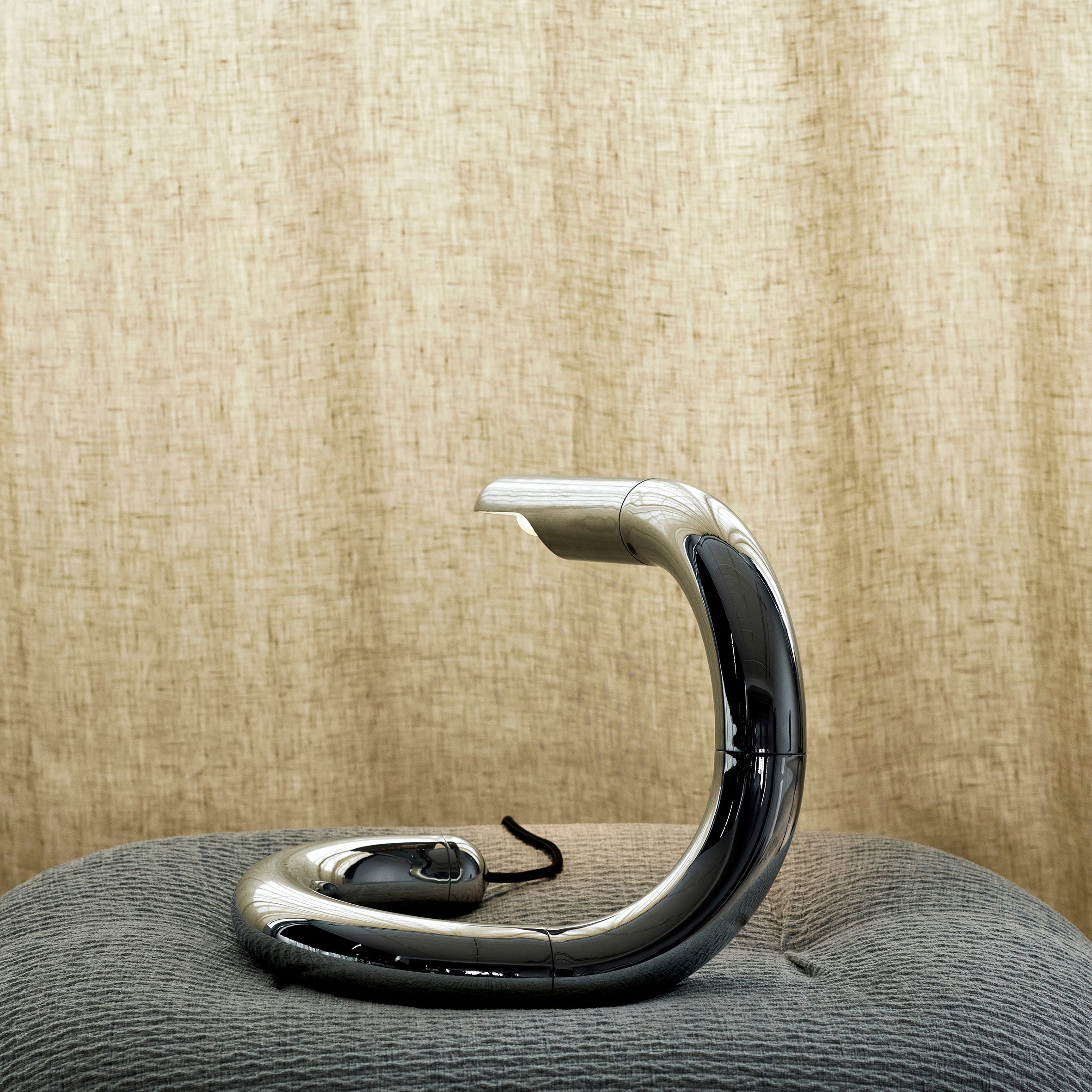 Aspide Table Lamp