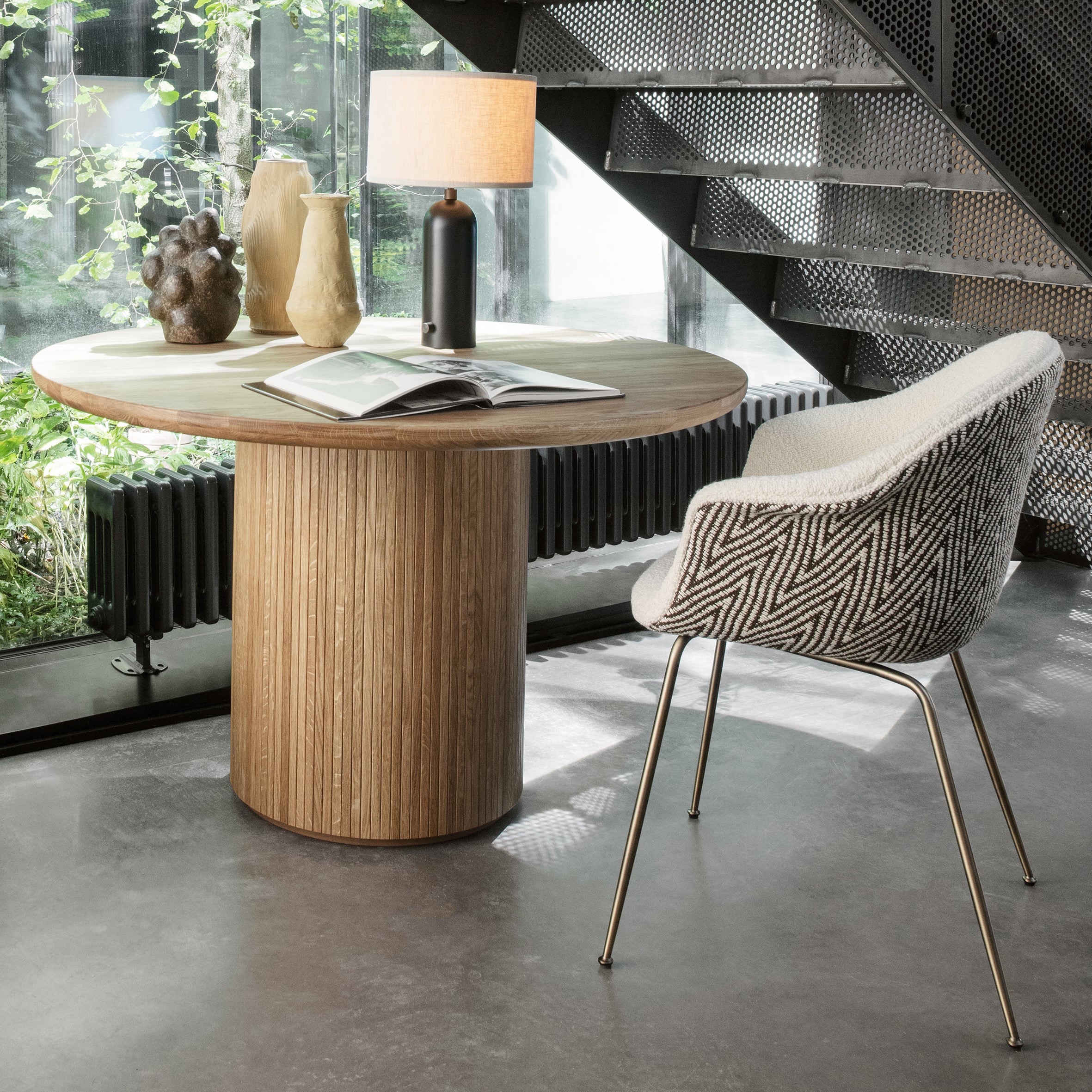 Moon Round Dining Table