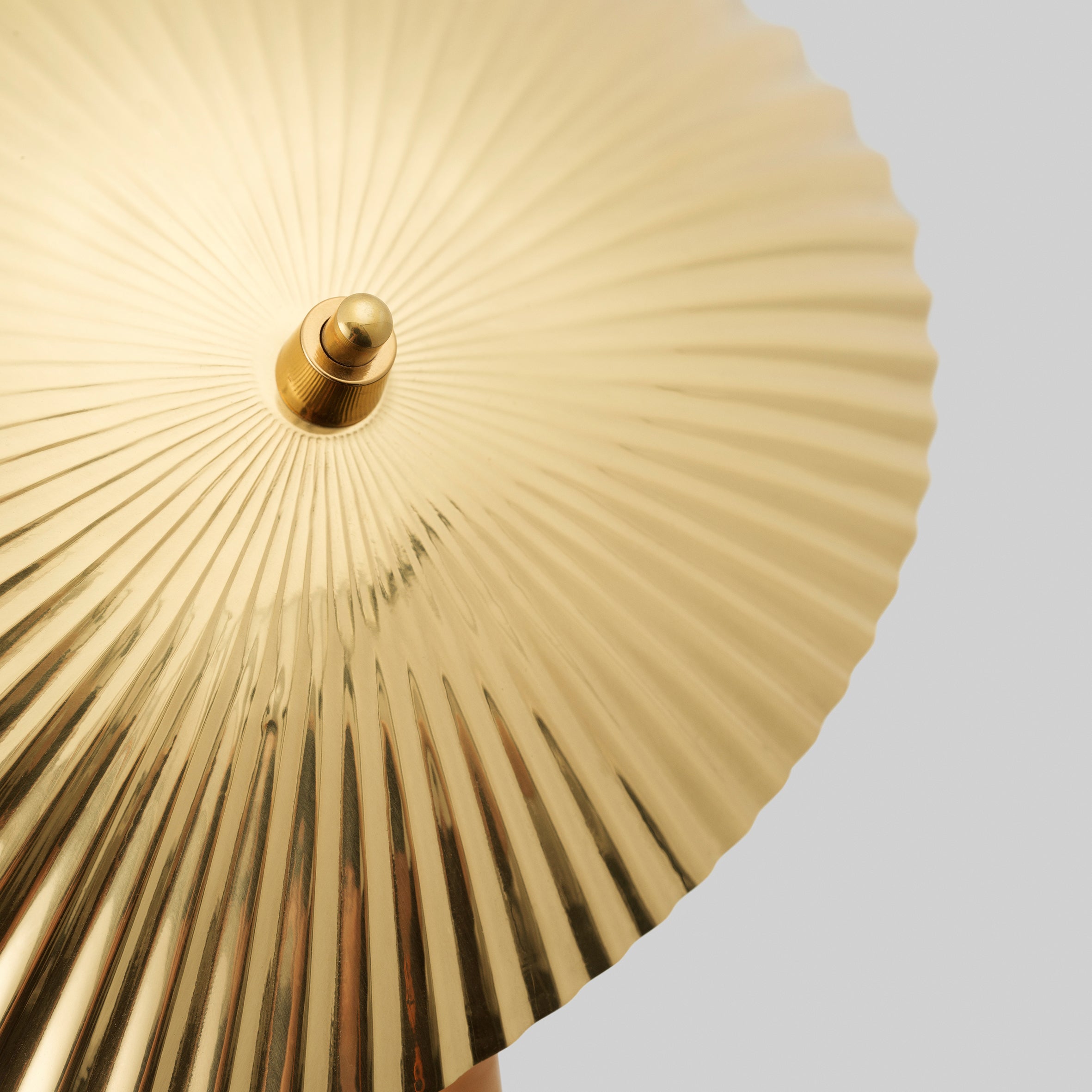 5321 Table Lamp
