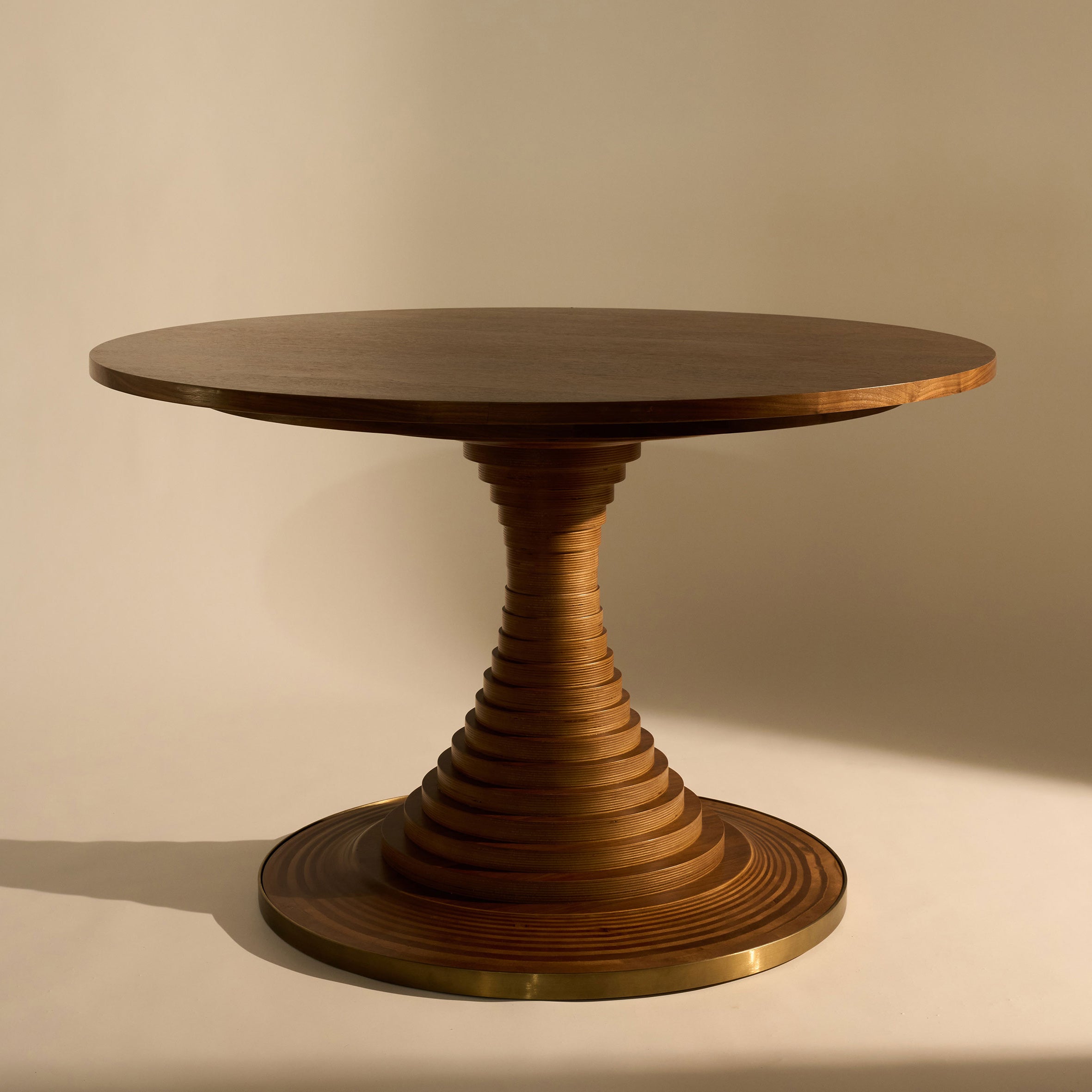 Tavolo a Dischi Dining Table