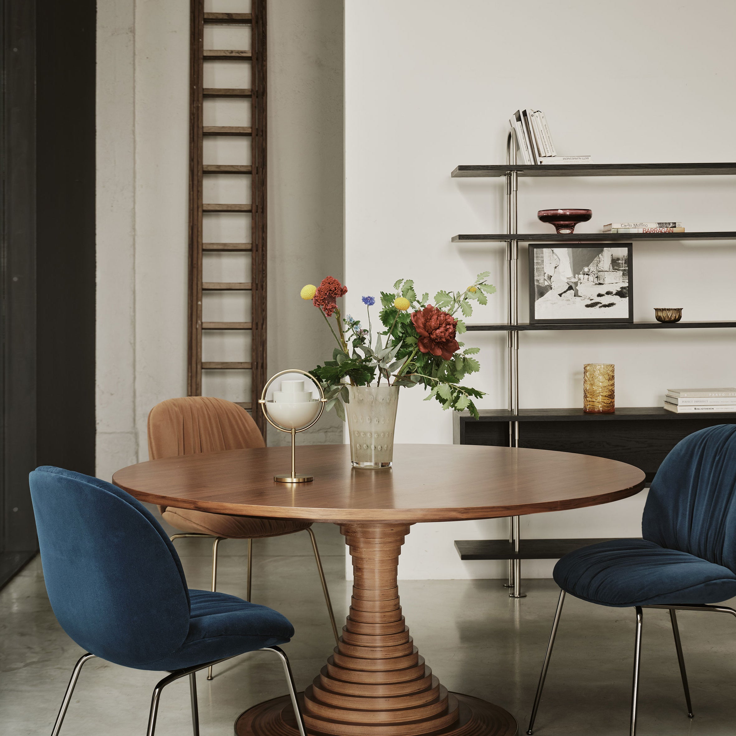 Tavolo a Dischi Dining Table