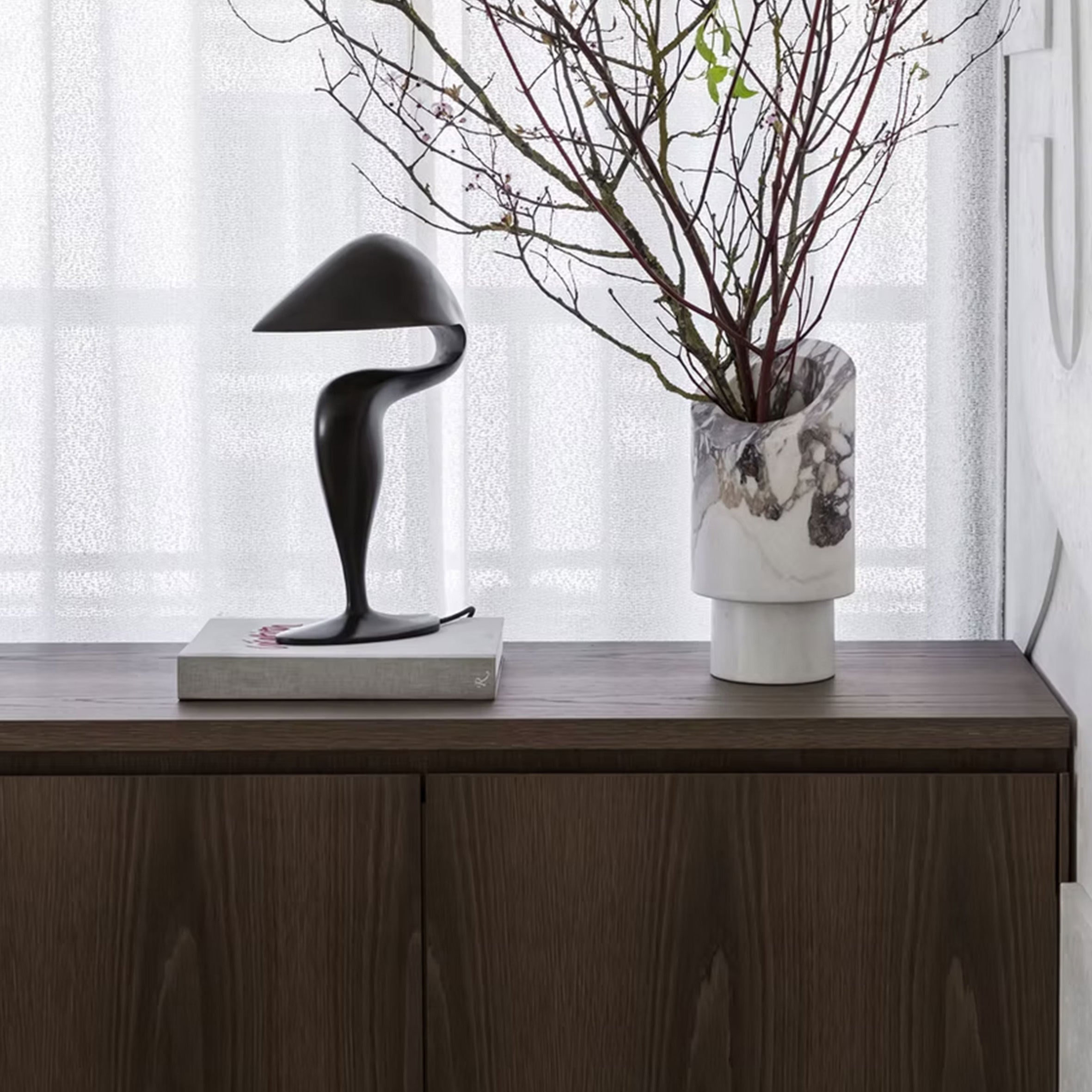 Swan Table Lamp