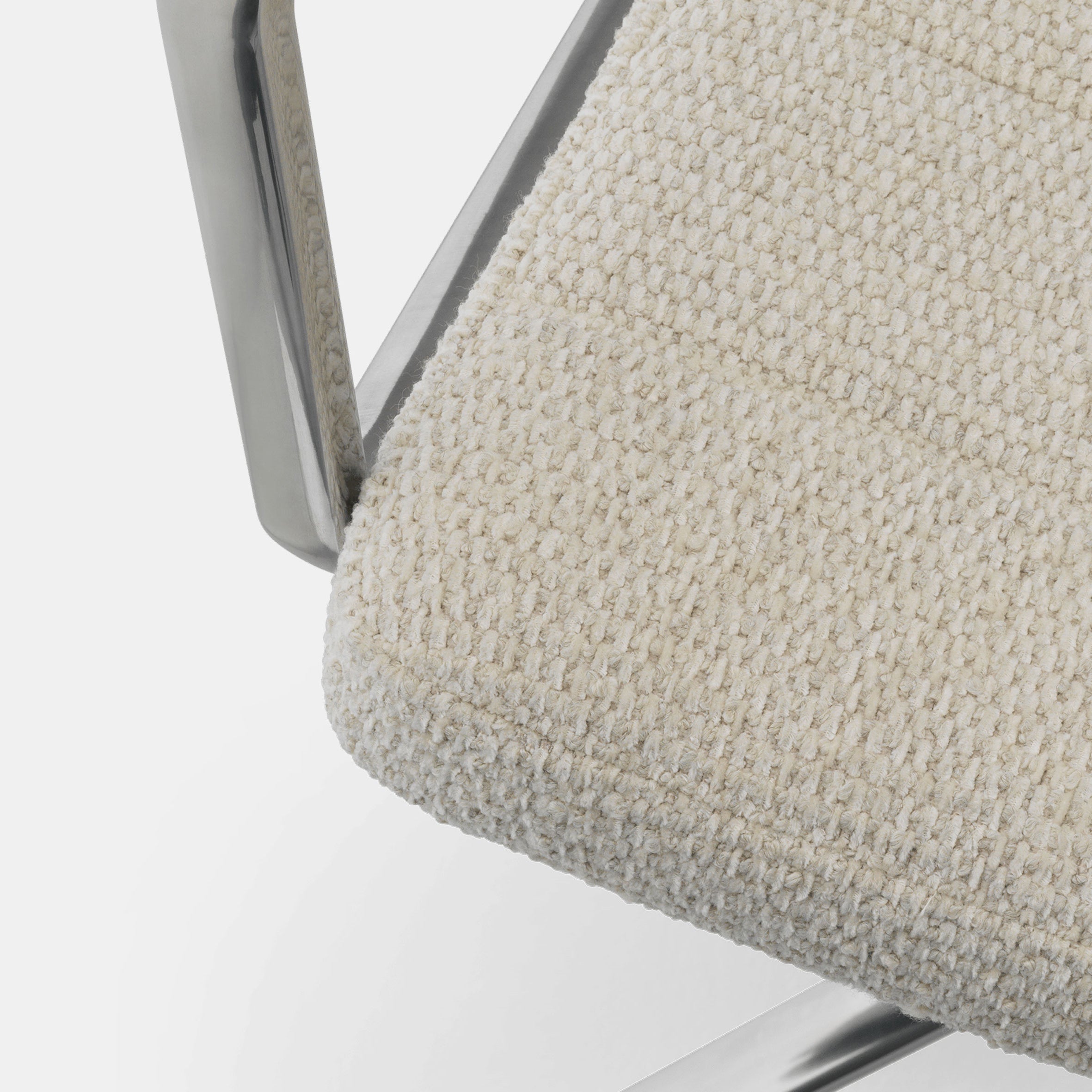 Vipp453+ Swivel Chair