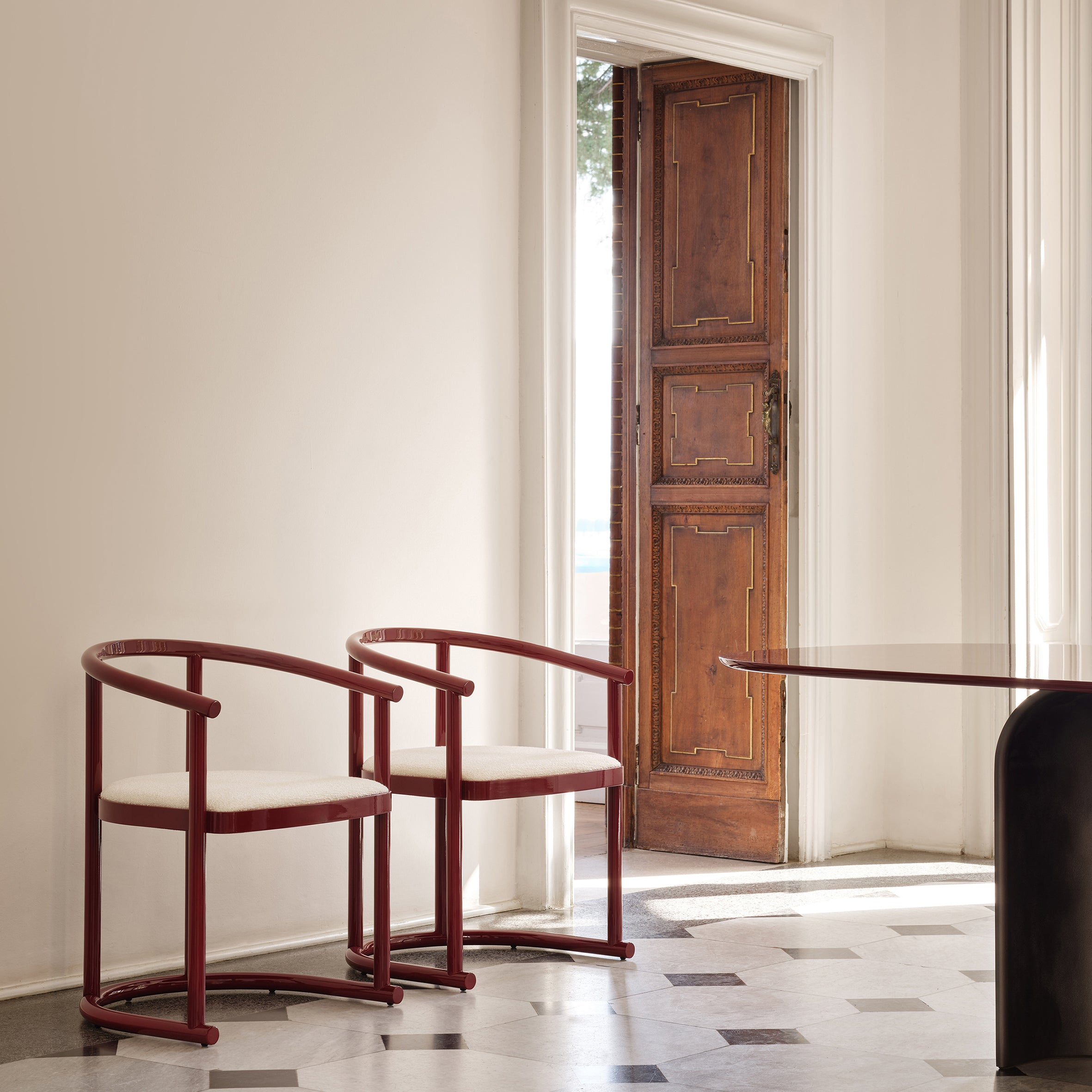 Ebi Chair