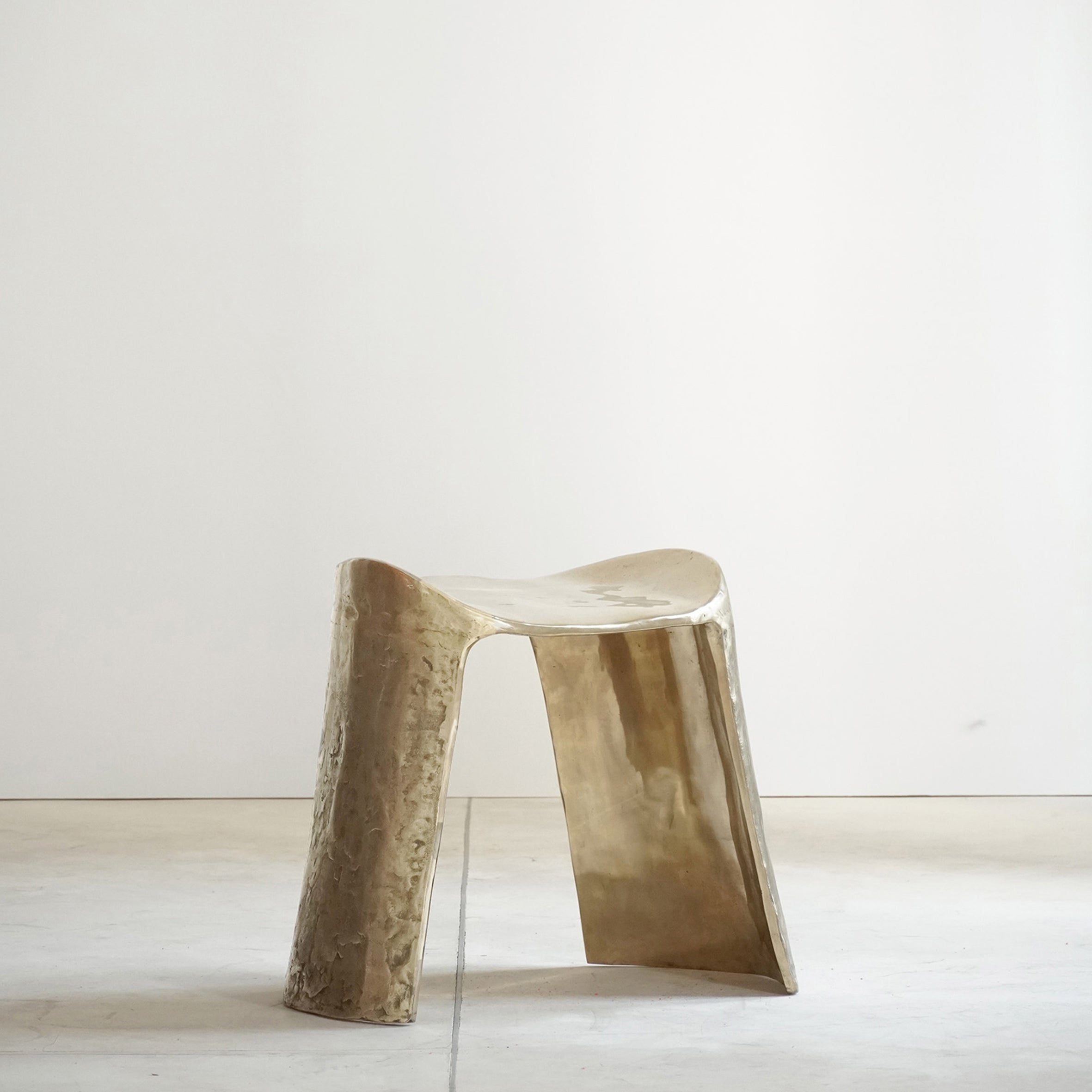 Tavit Stool