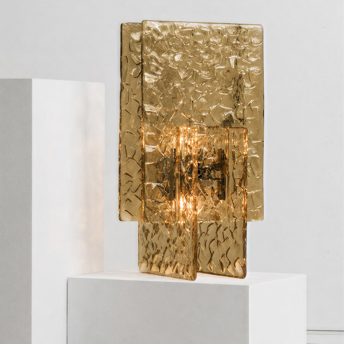 Lina Table Lamp