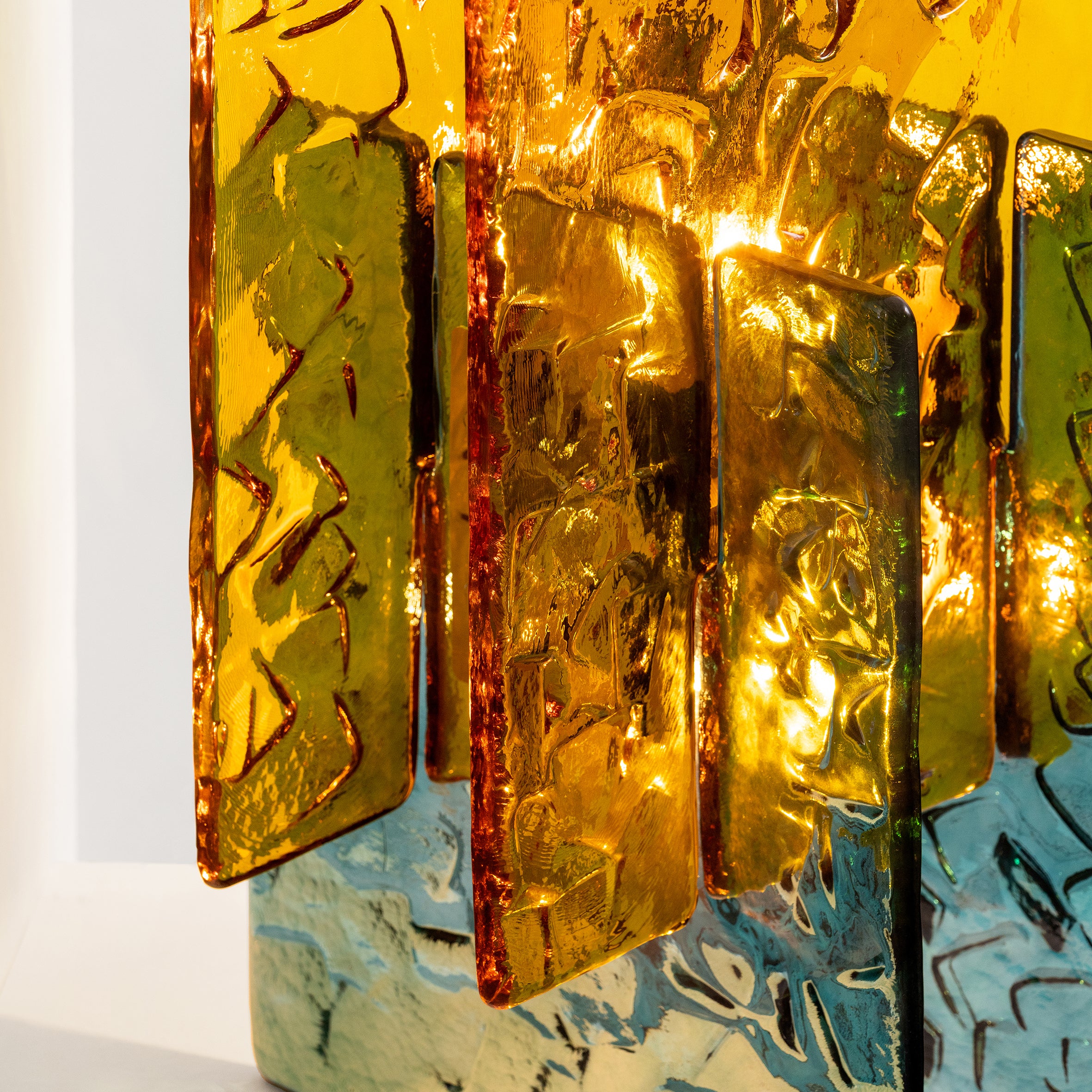 Lina Table Lamp