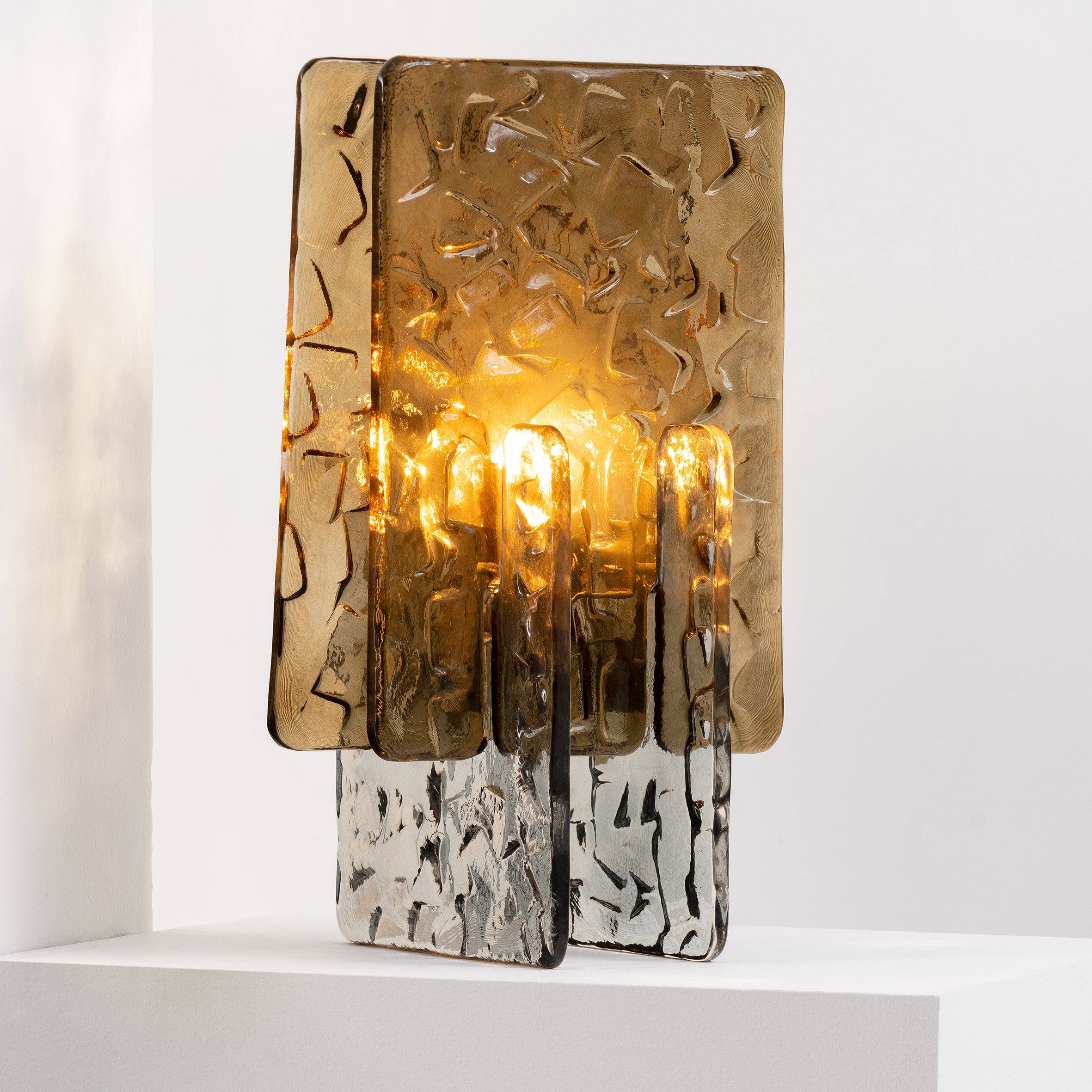 Lina Table Lamp