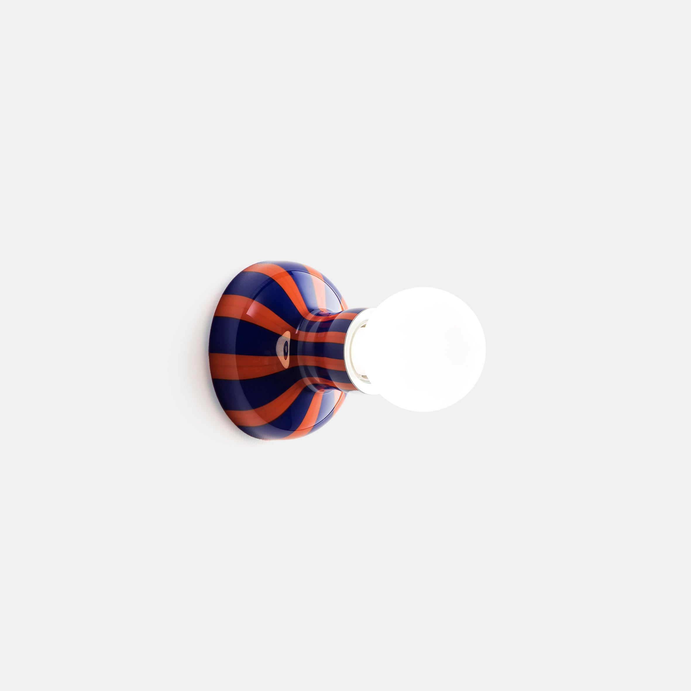Ultras Sconce