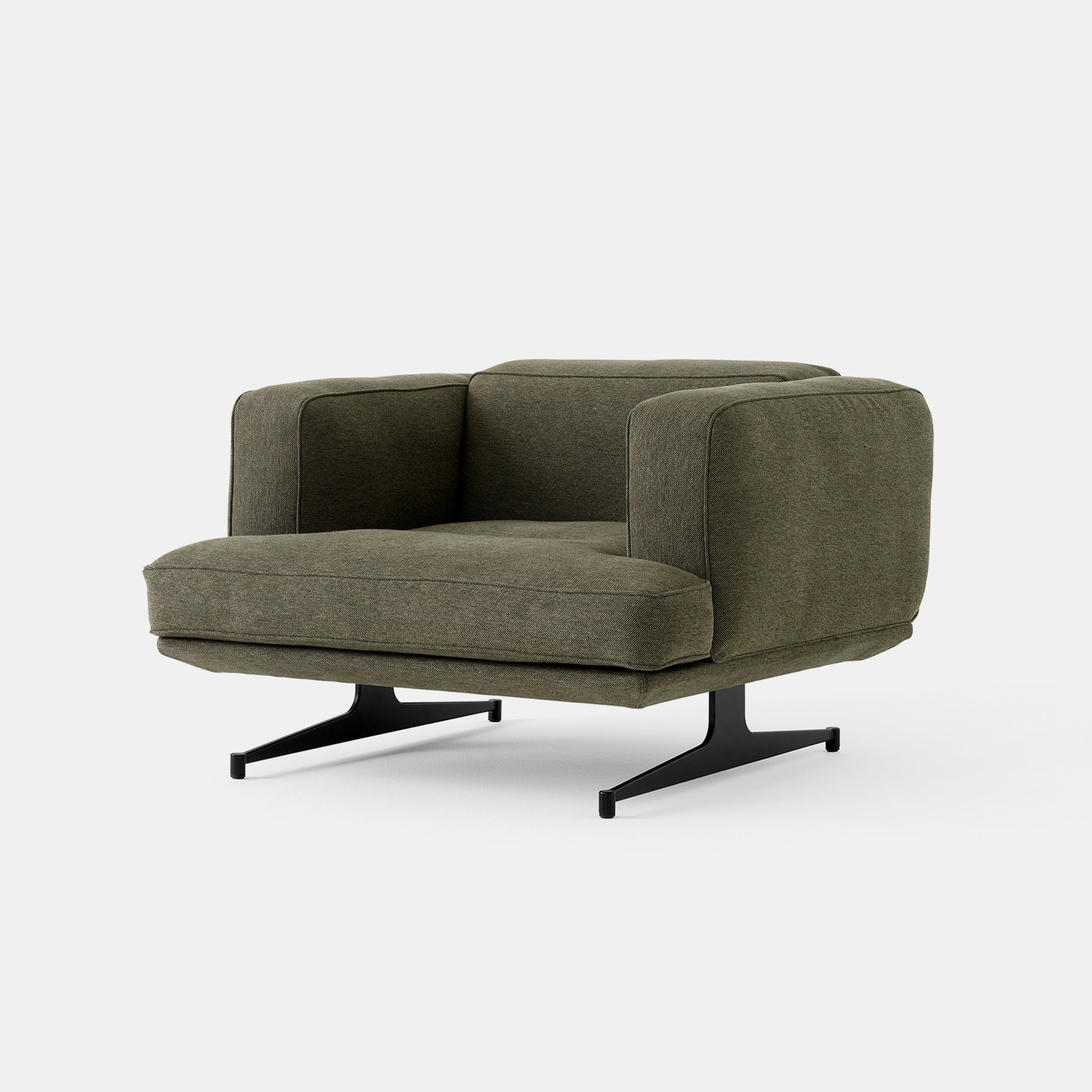 Inland Lounge Chair AV21