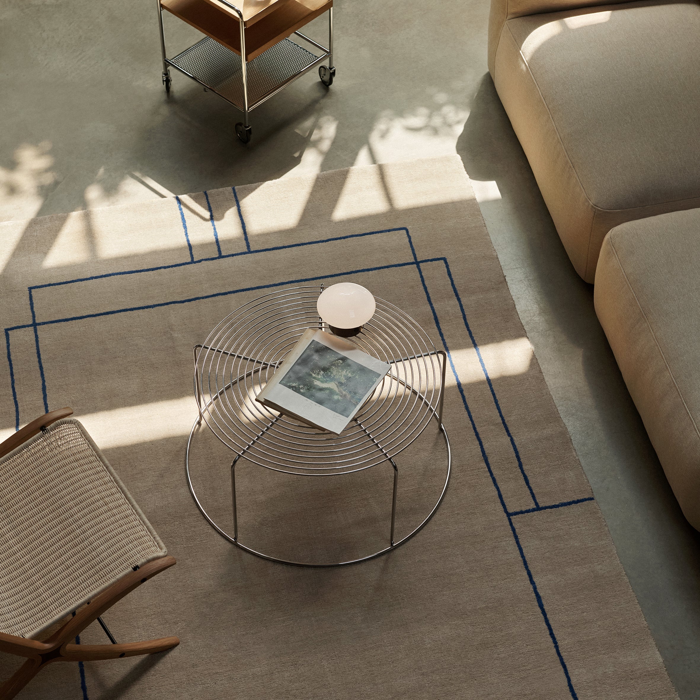 Wire Coffee Table VP17