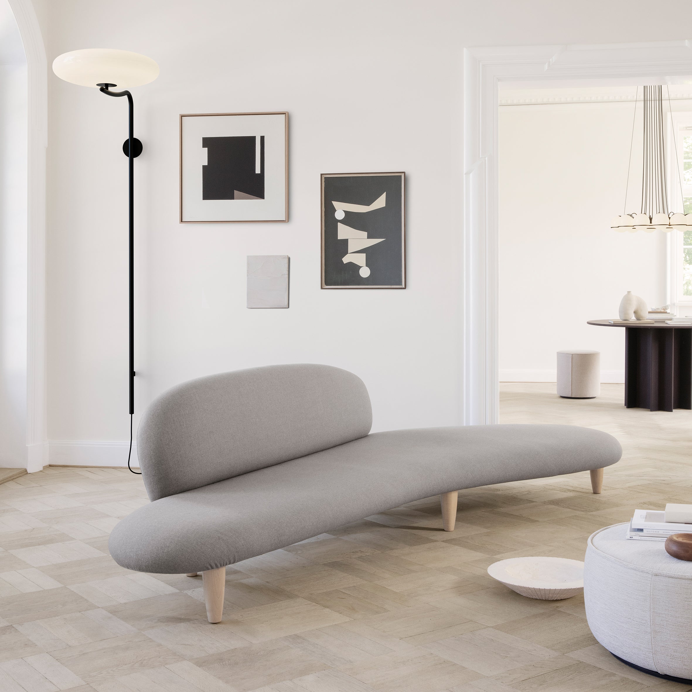 Model 2065 Wall Lamp