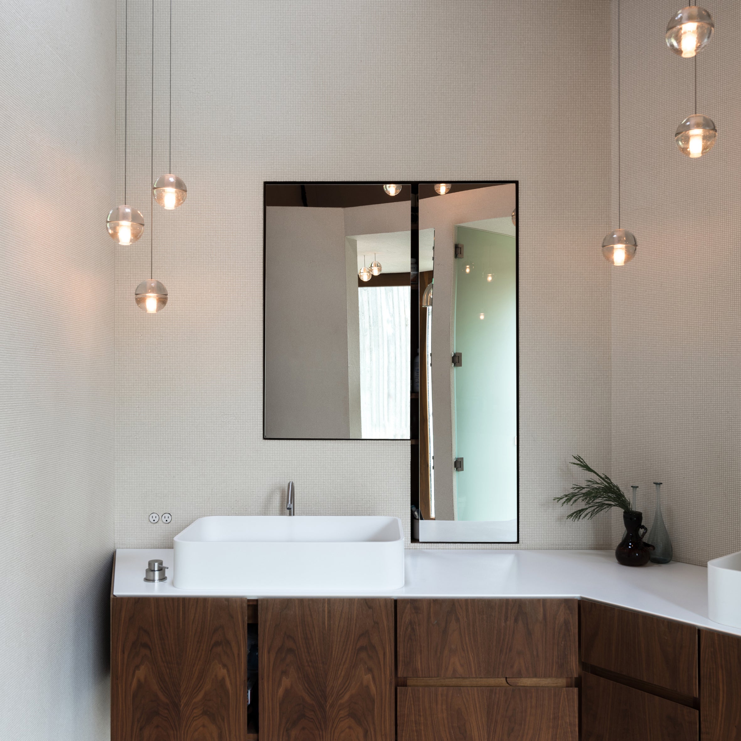 14.3 Random Pendants