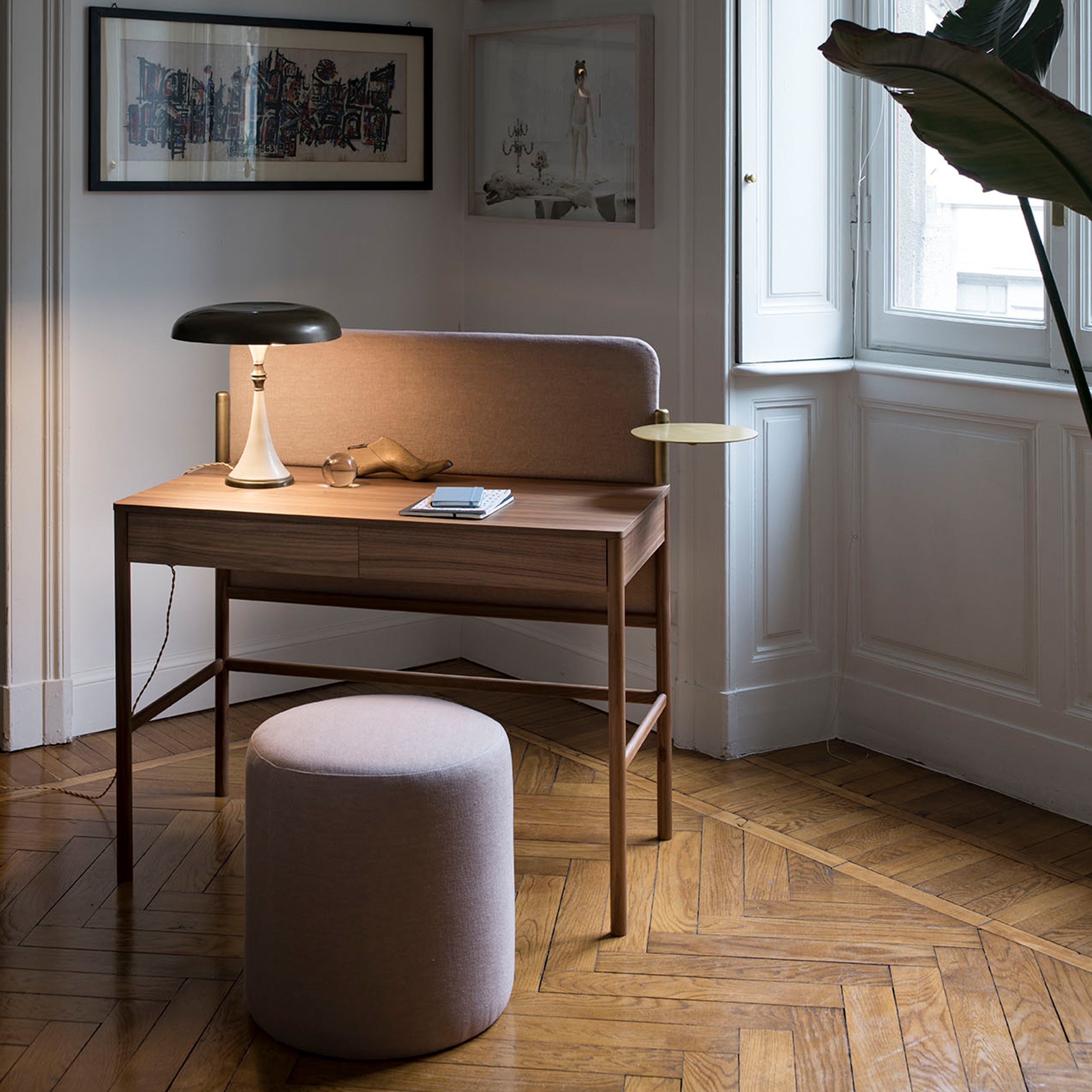 Flag Dressing Table