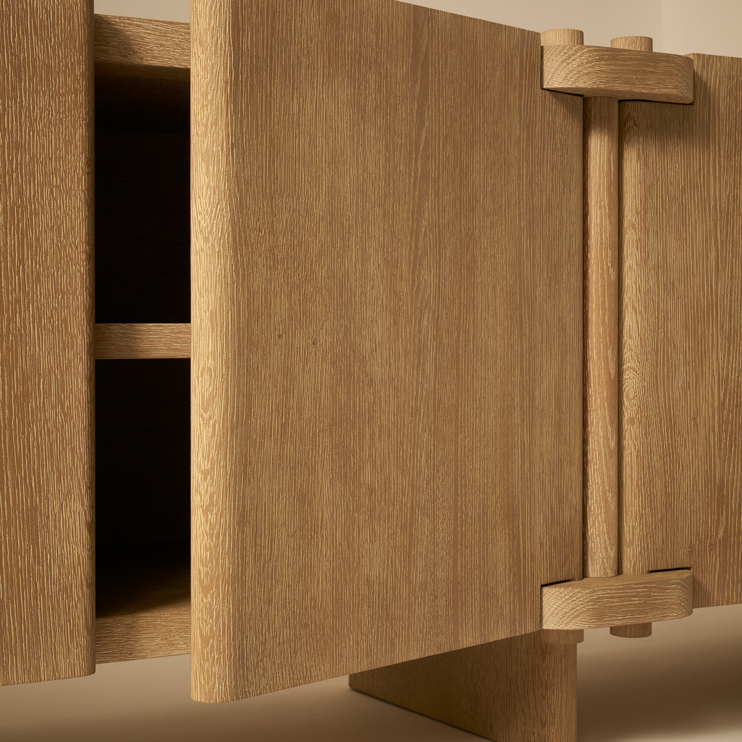 JIA Sideboard