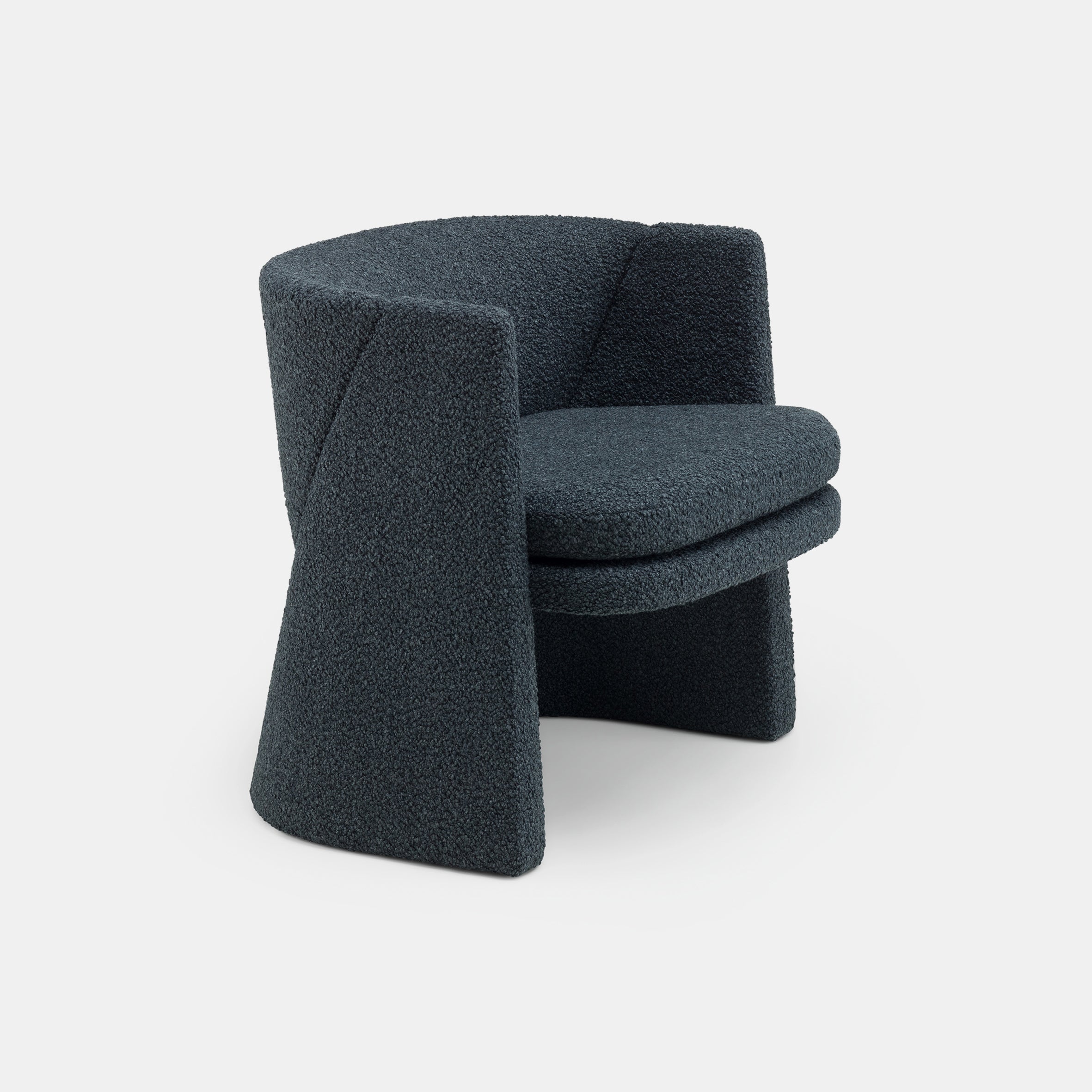 Cursa Lounge Chair