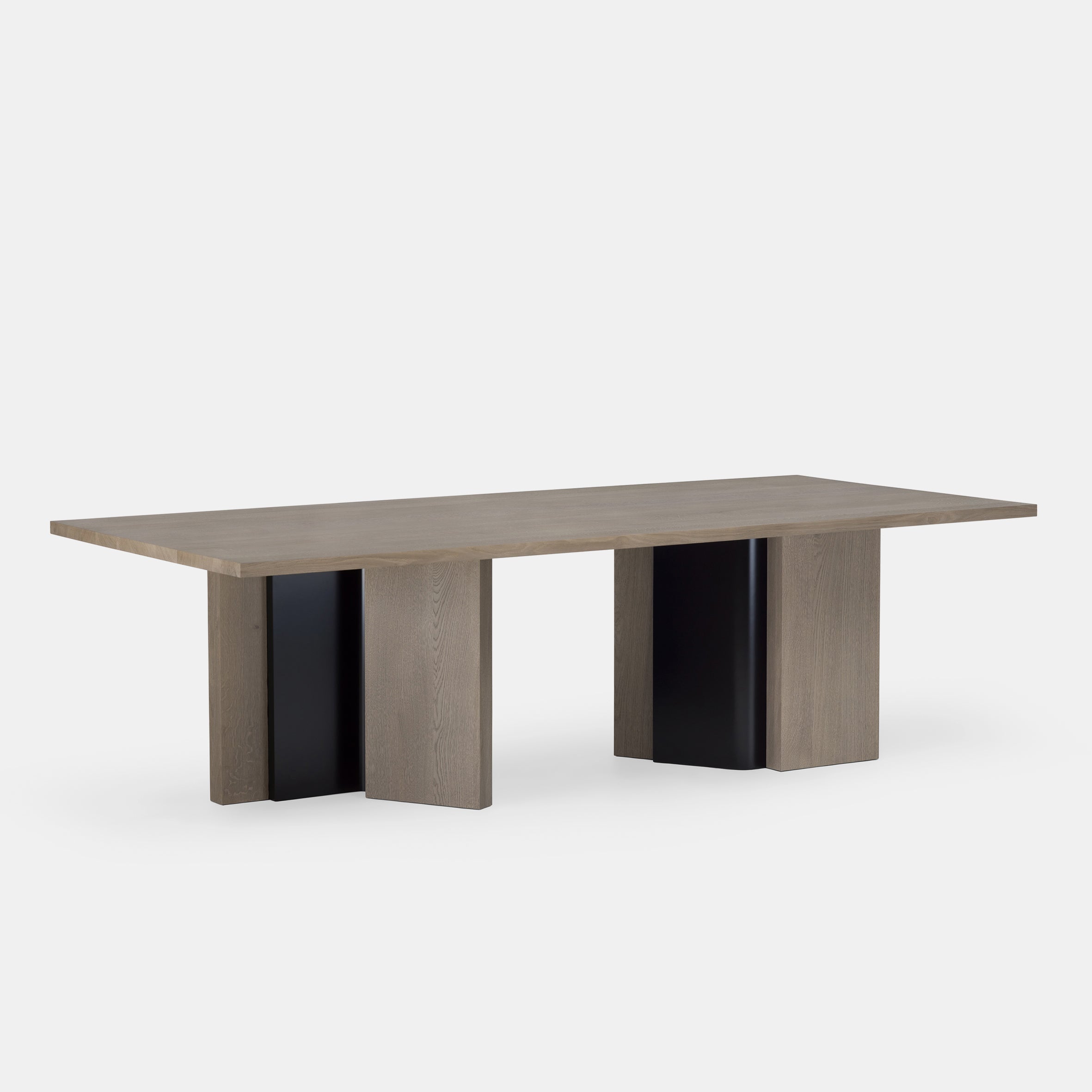 Izar Dining Table