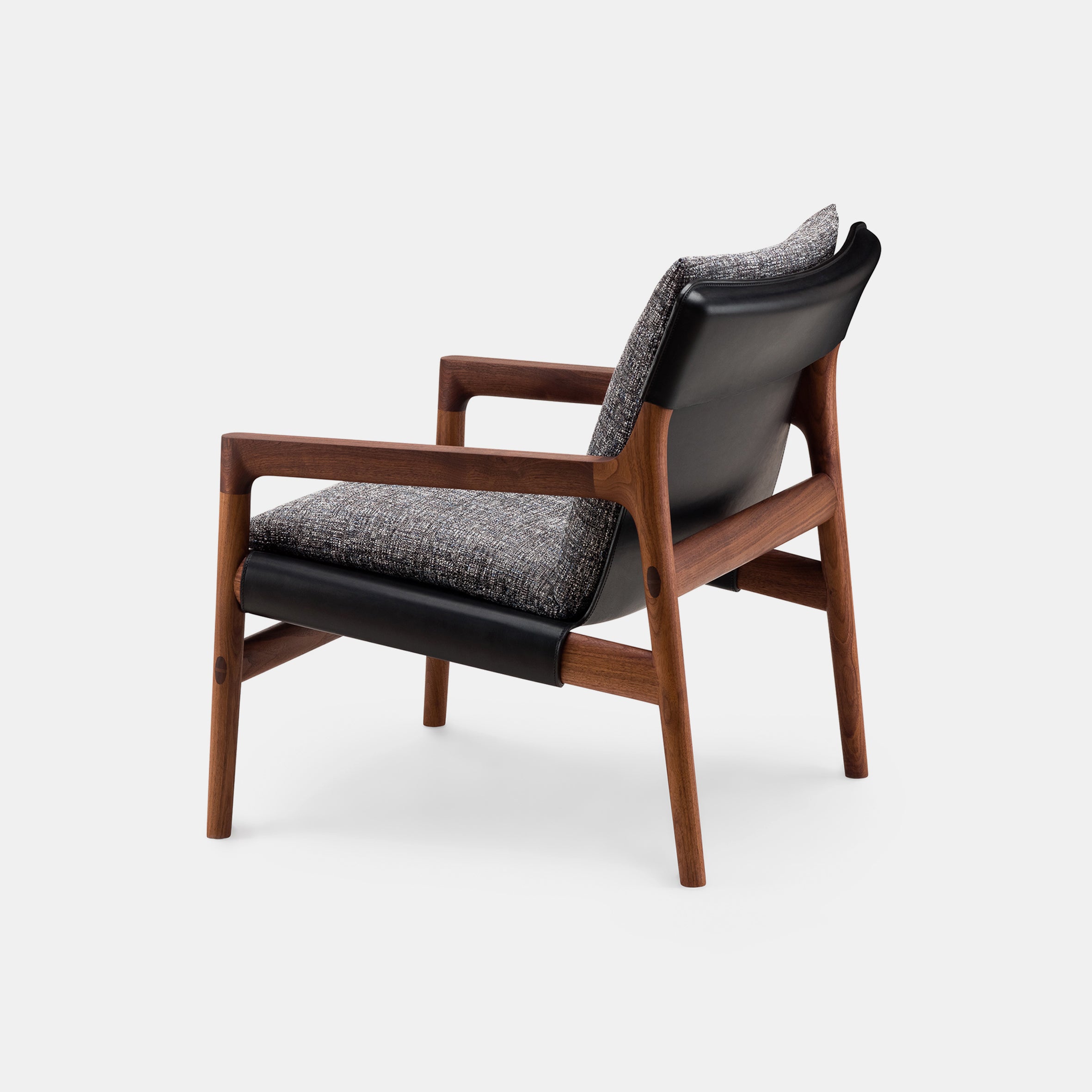 Sela Lounge Chair - Narrow Arms