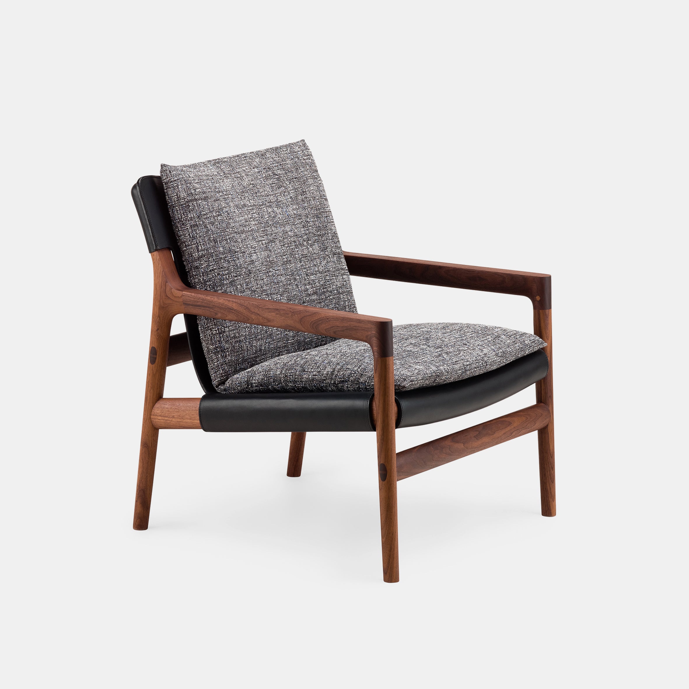 Sela Lounge Chair - Narrow Arms