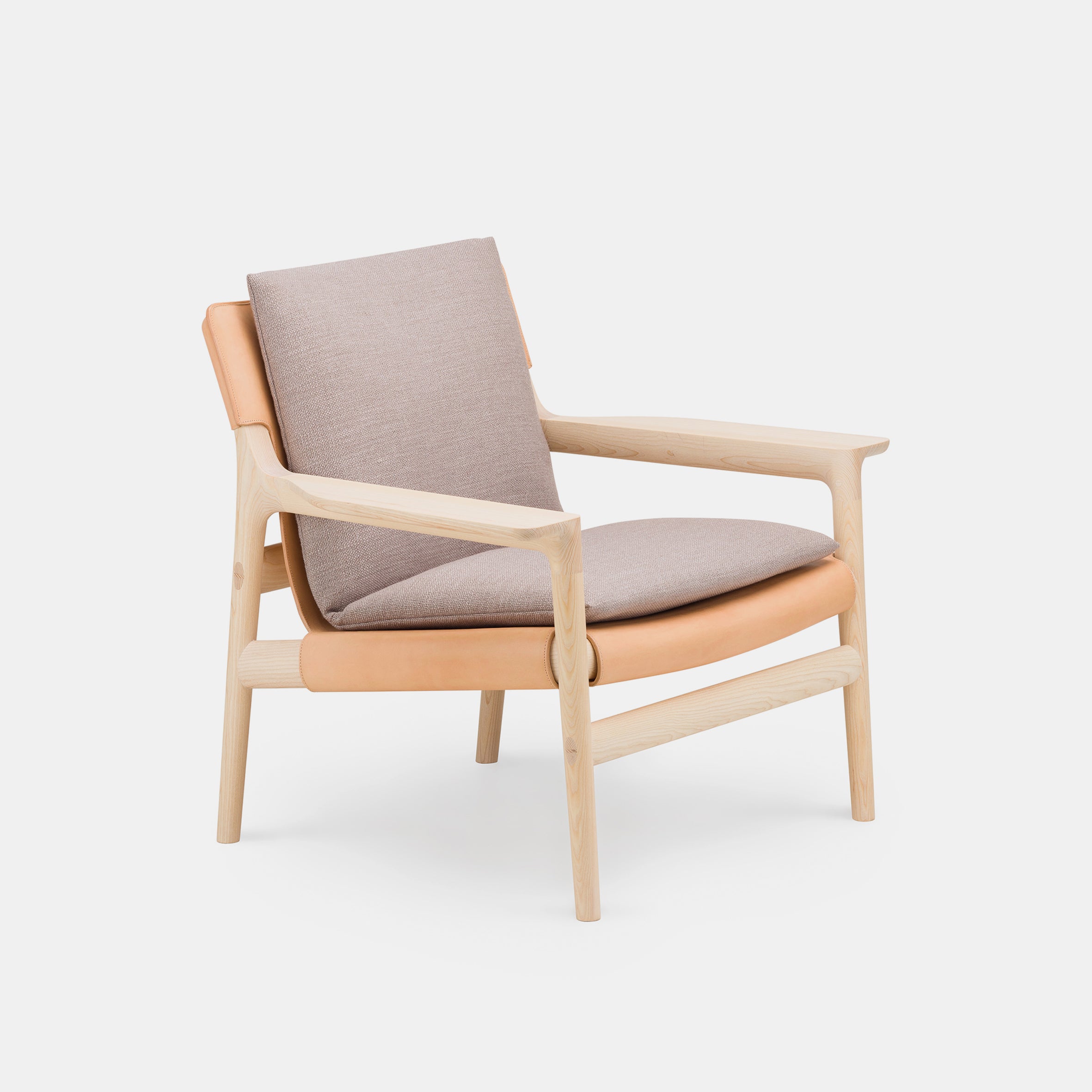 Sela Lounge Chair - Wide Arms