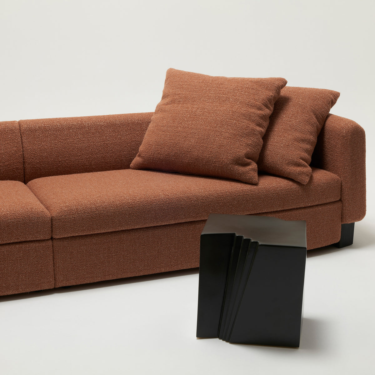 SIN Side Table