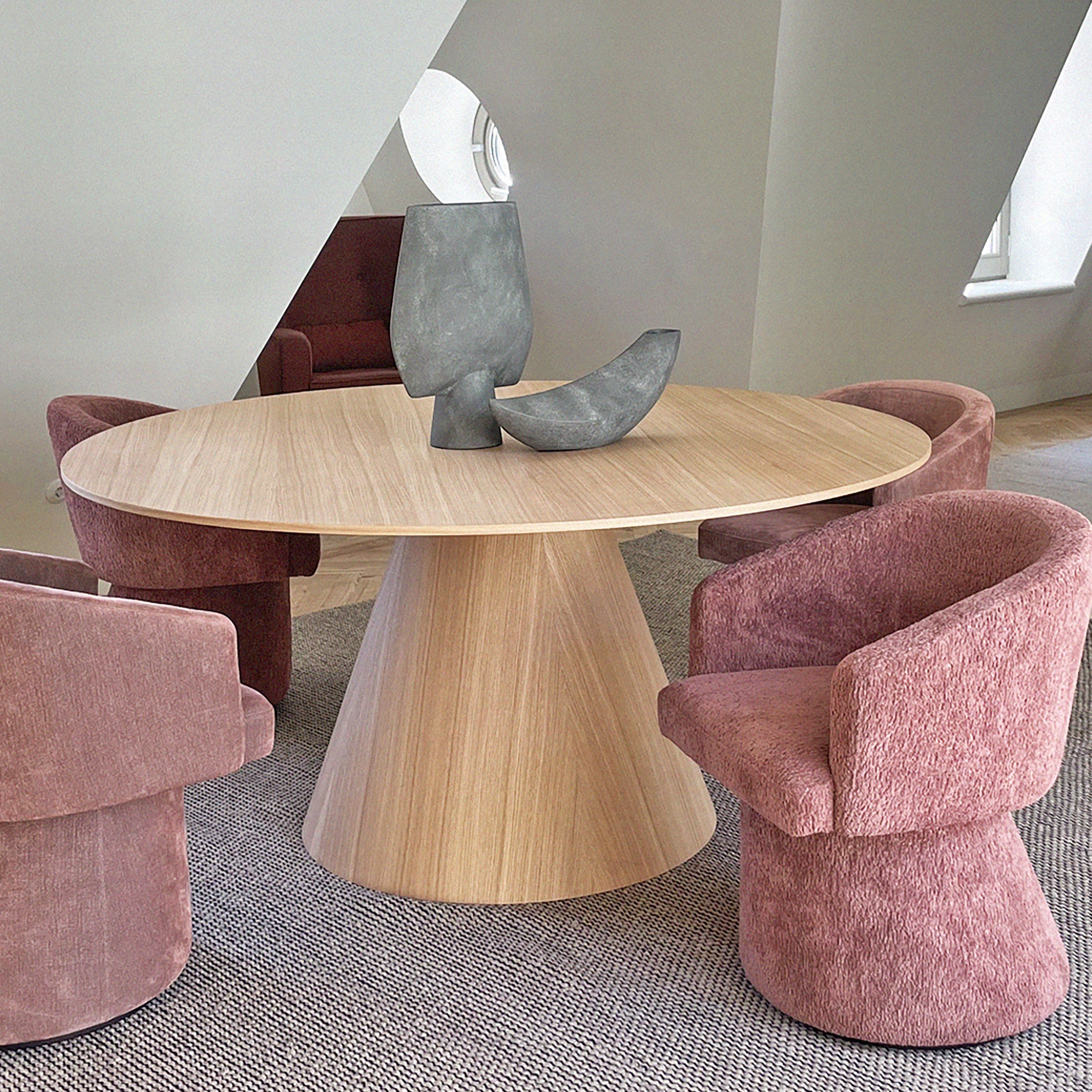 Lola Dining Table