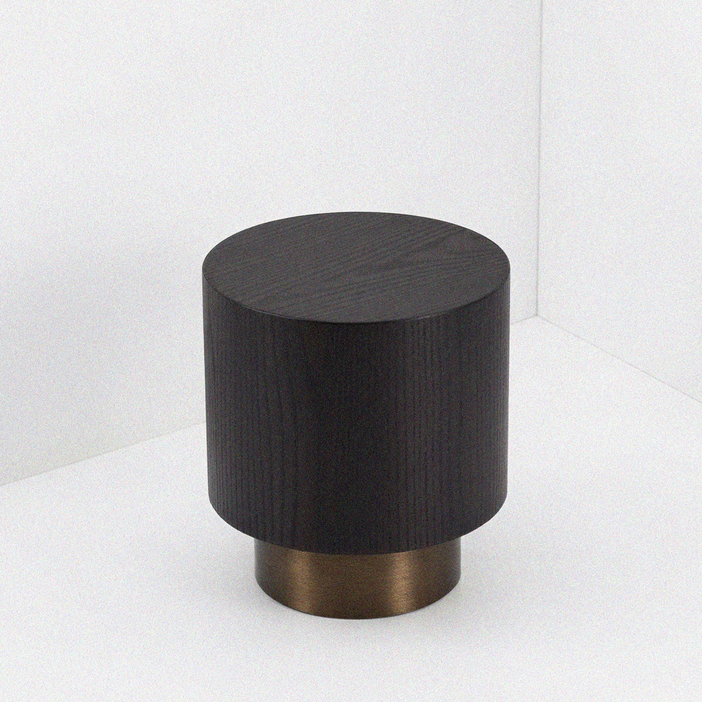 Too Side Table