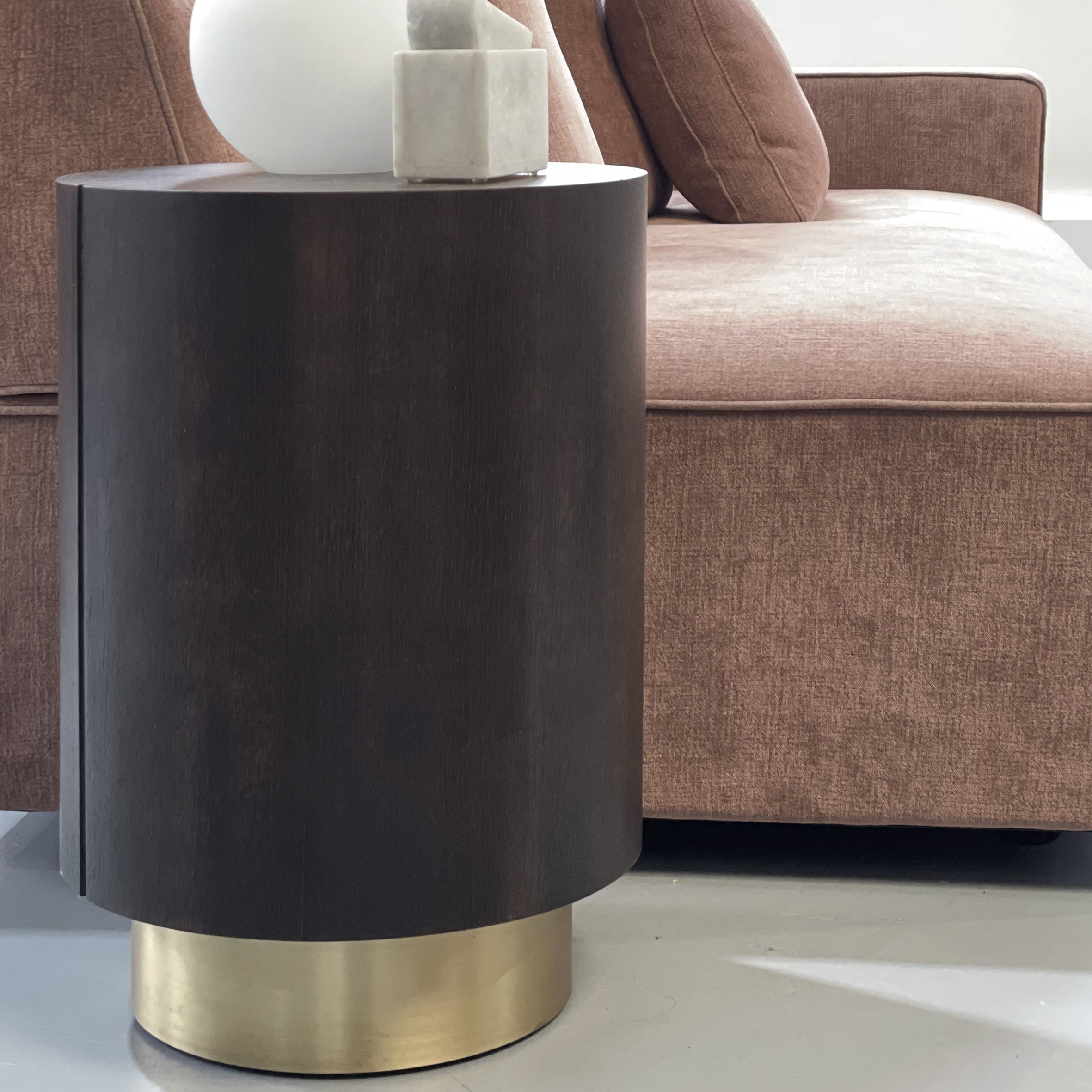 Too Side Table