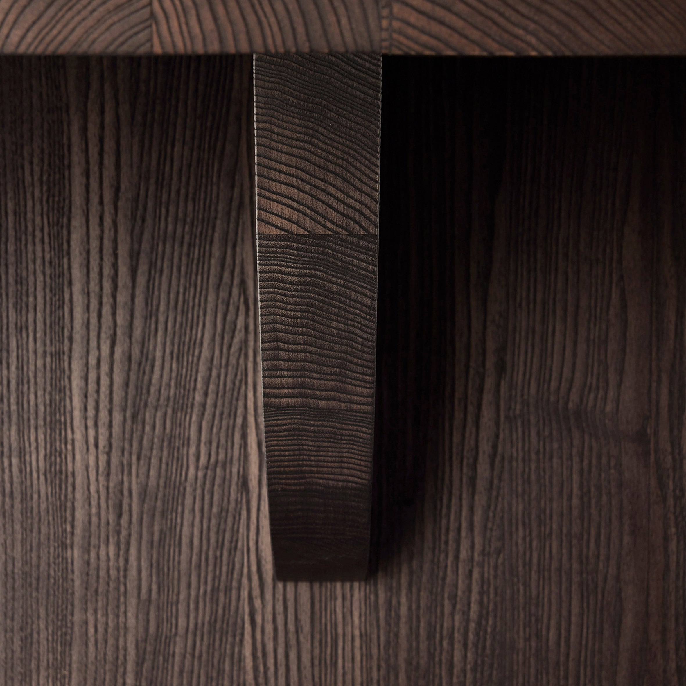 Eclipse Dining Table