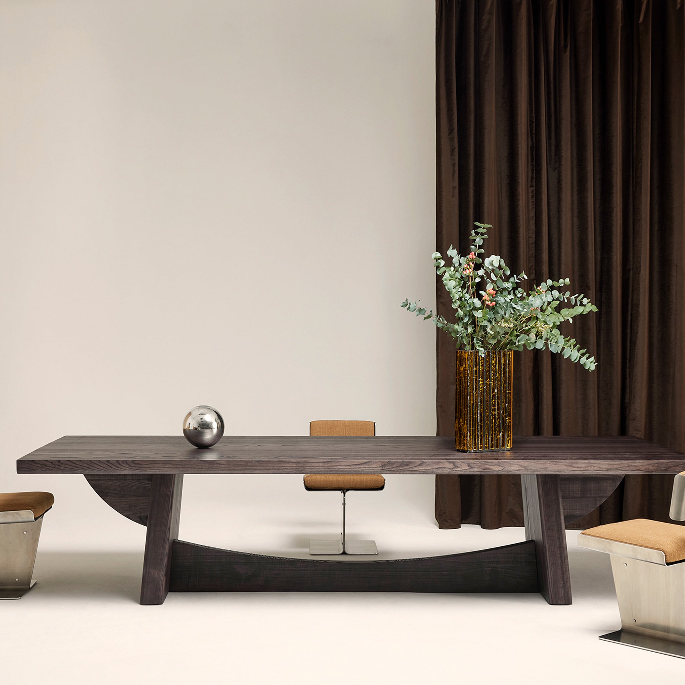 Eclipse Dining Table