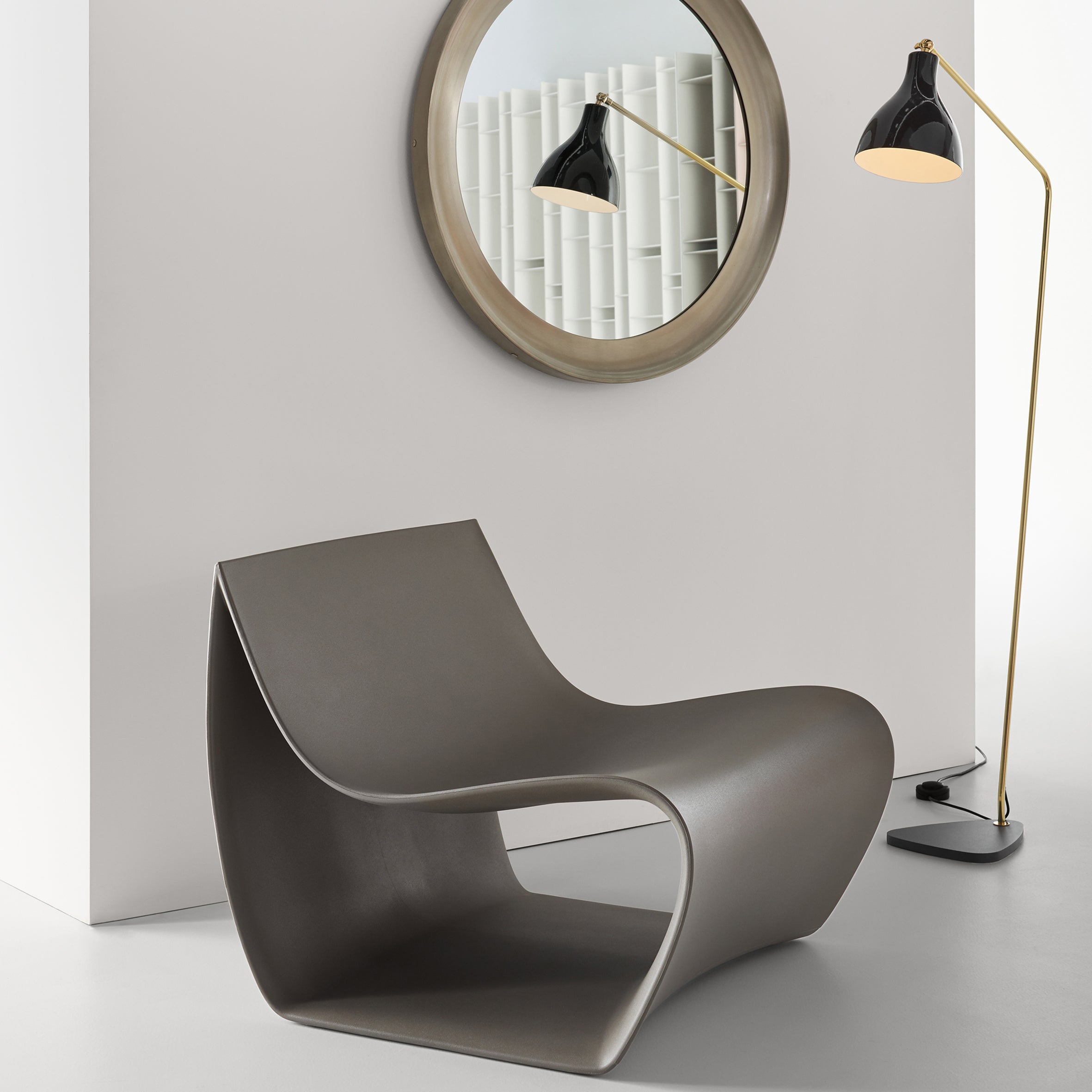 Sign Matt Outdoor Lounge Chair