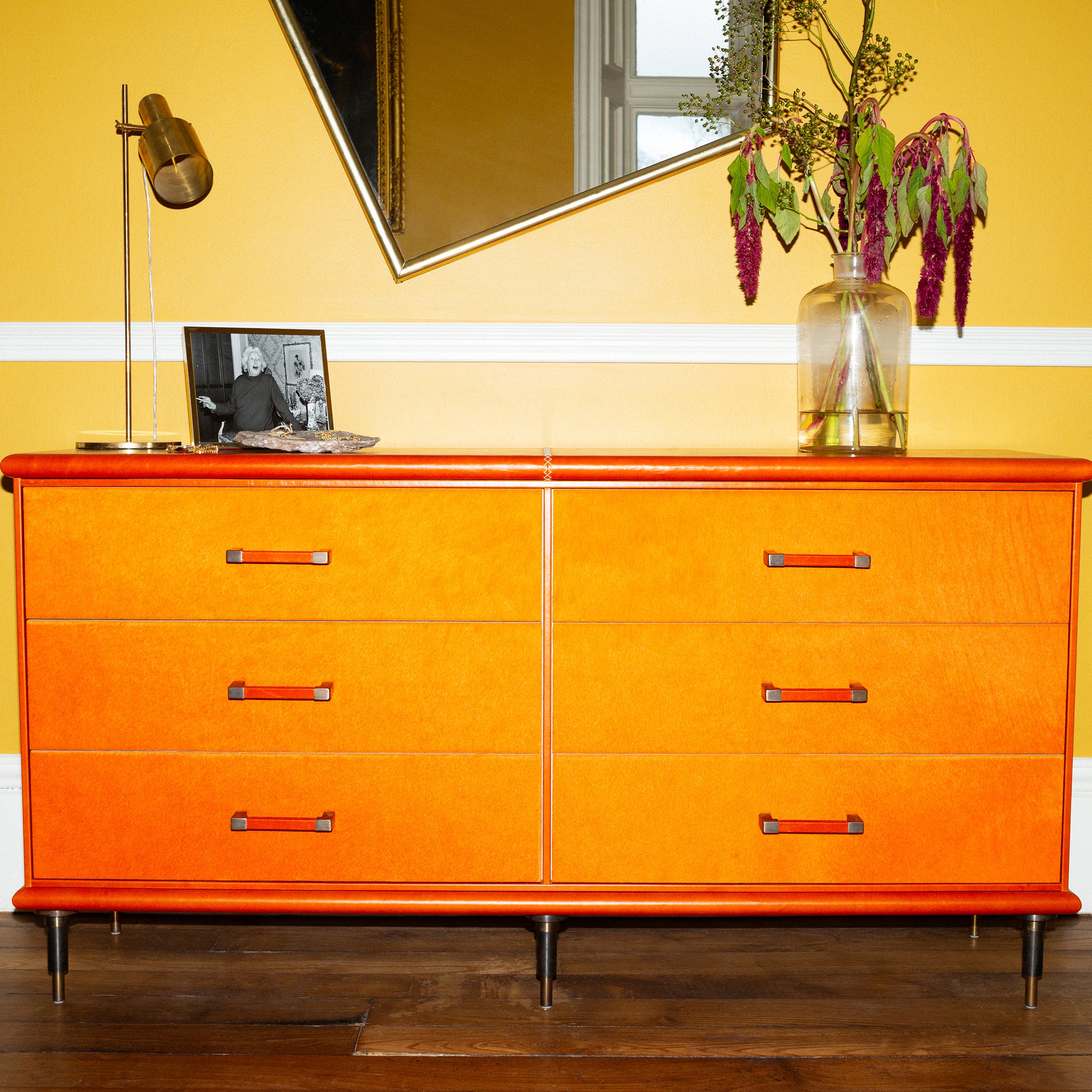 Bembo Dresser