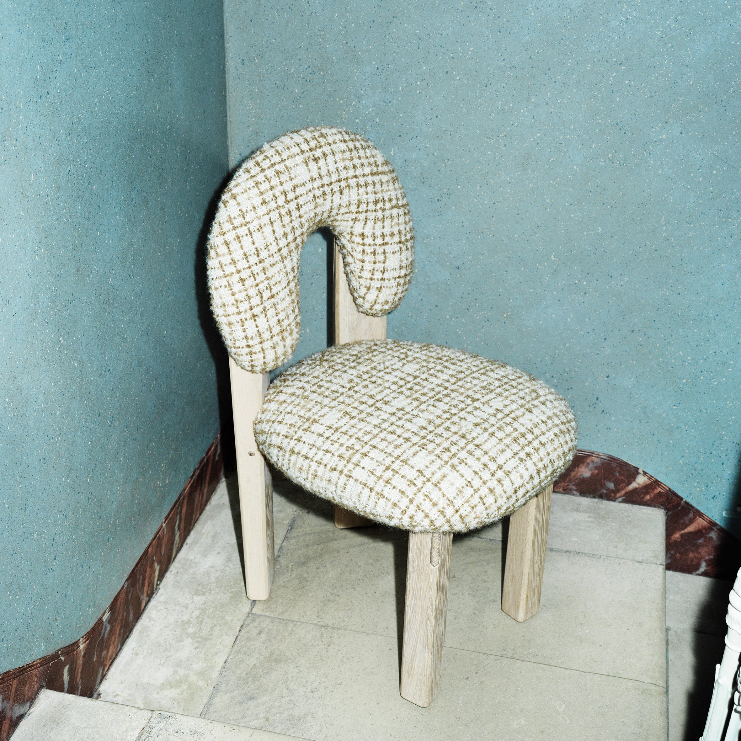 Ithea Chair