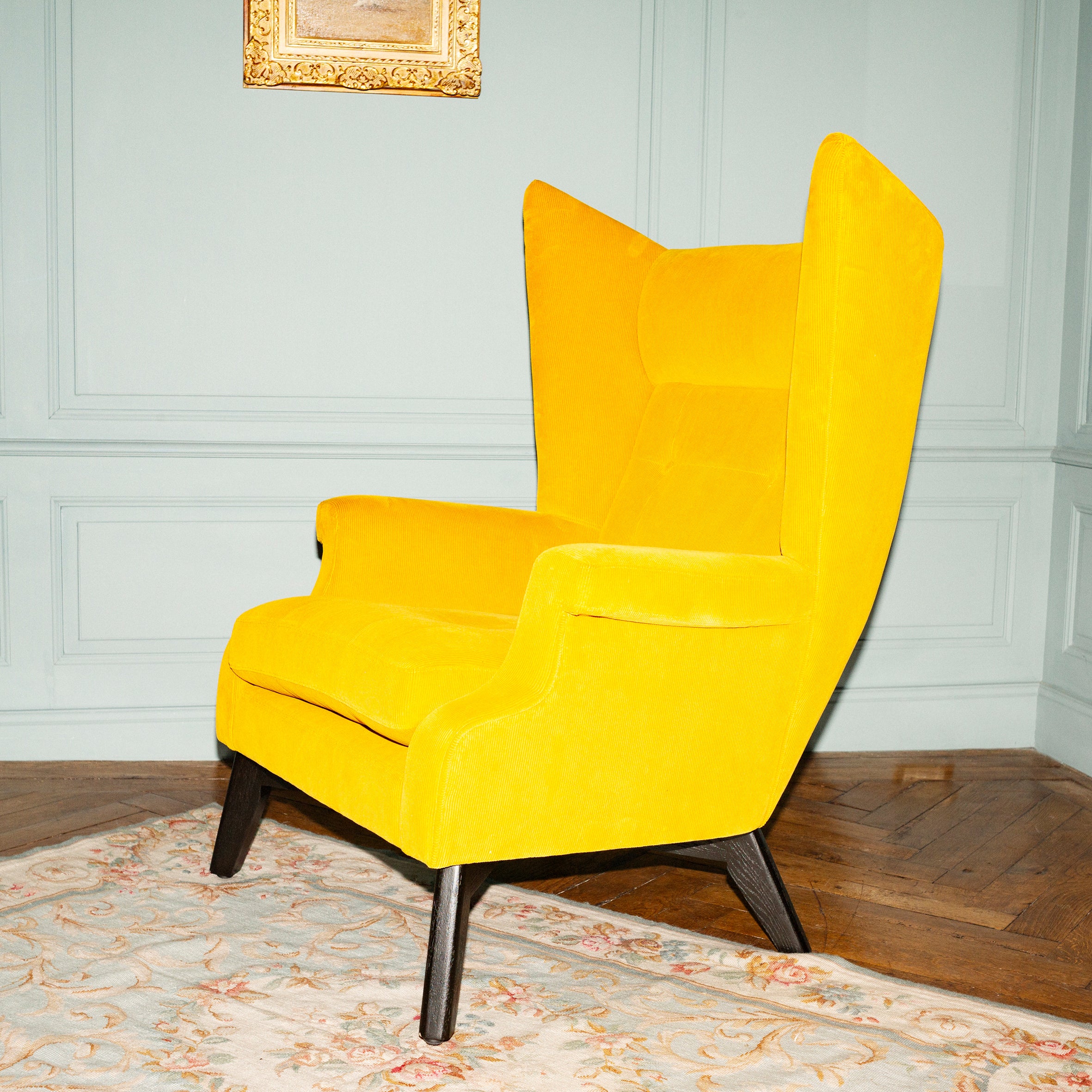 Lia Chair