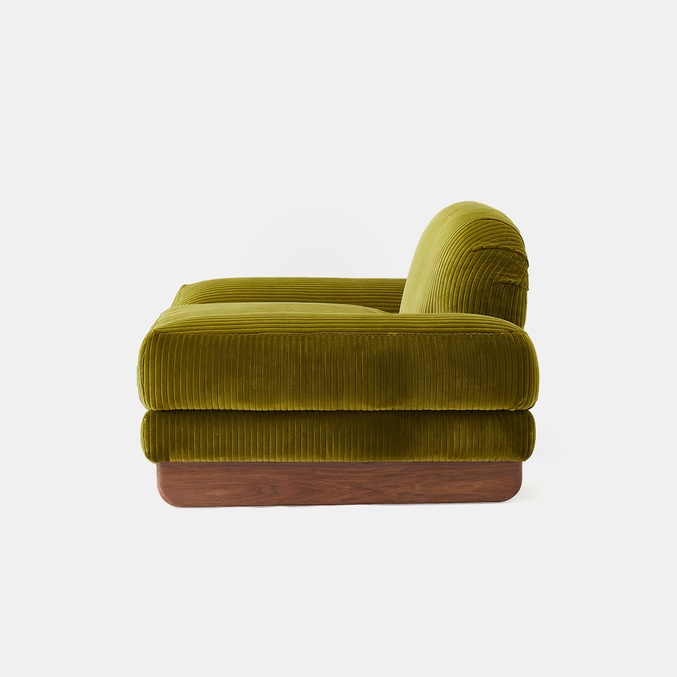 Nead Chair