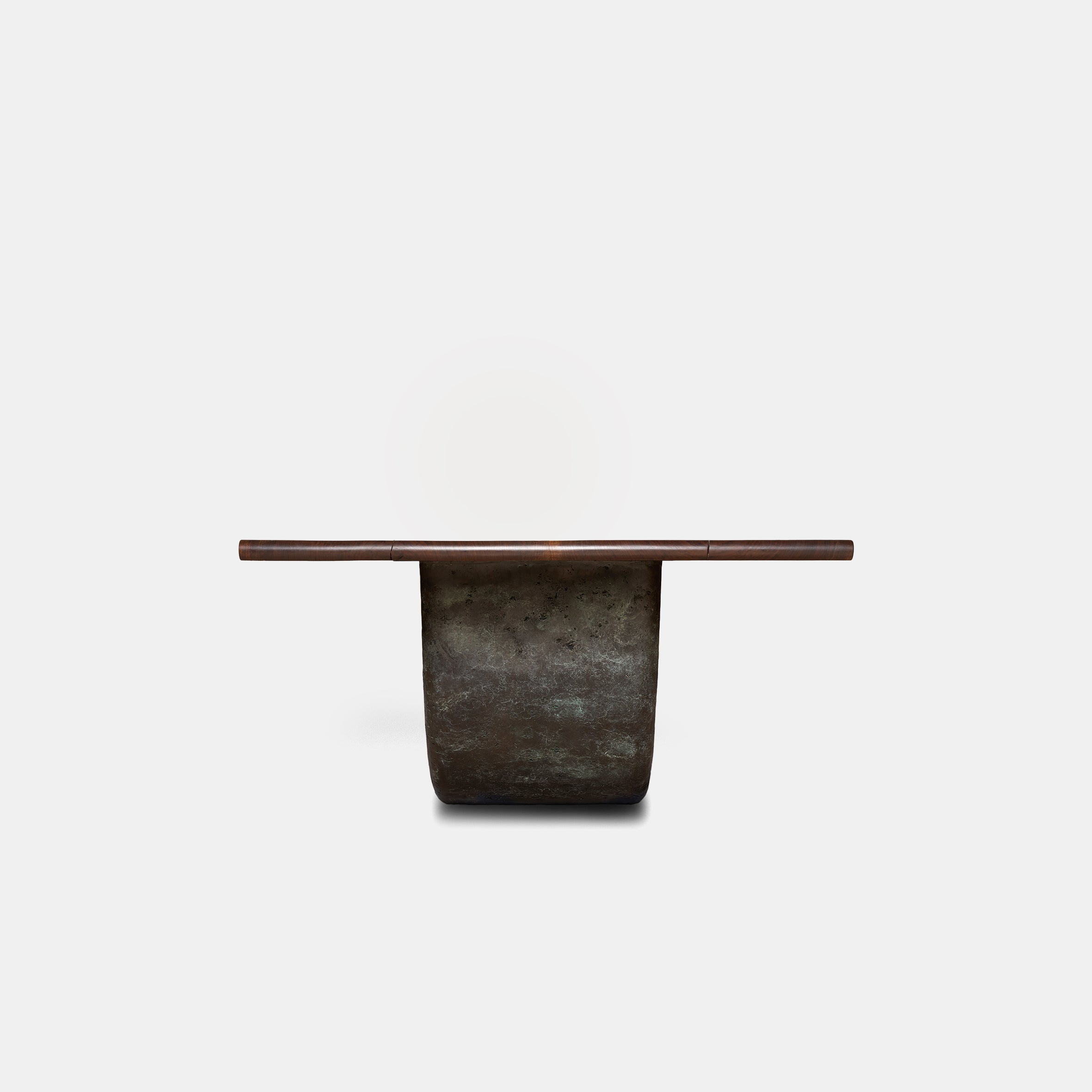 Onze Dining Table