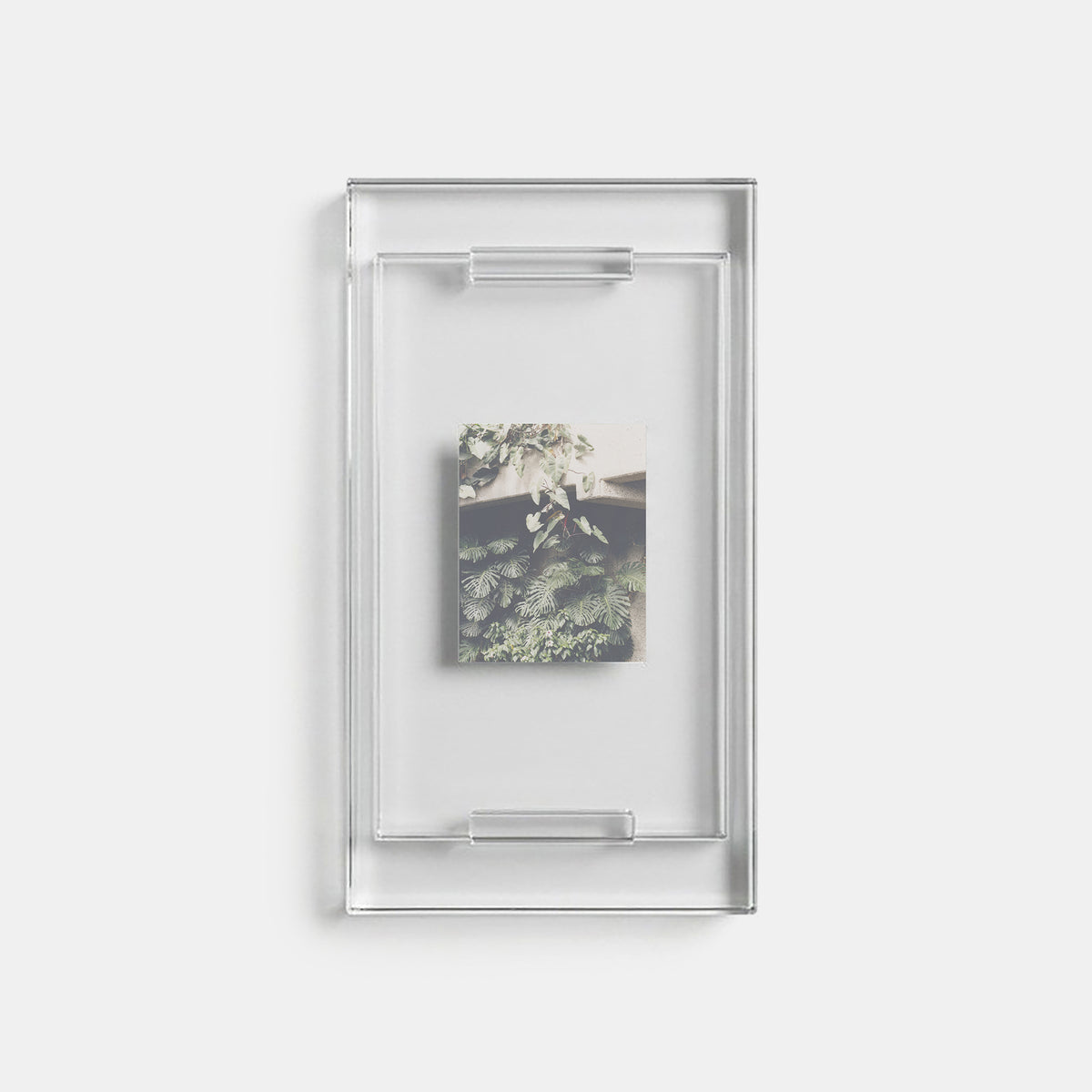 CAPTIVA - PARAFORMA x SIMONE BOSSI