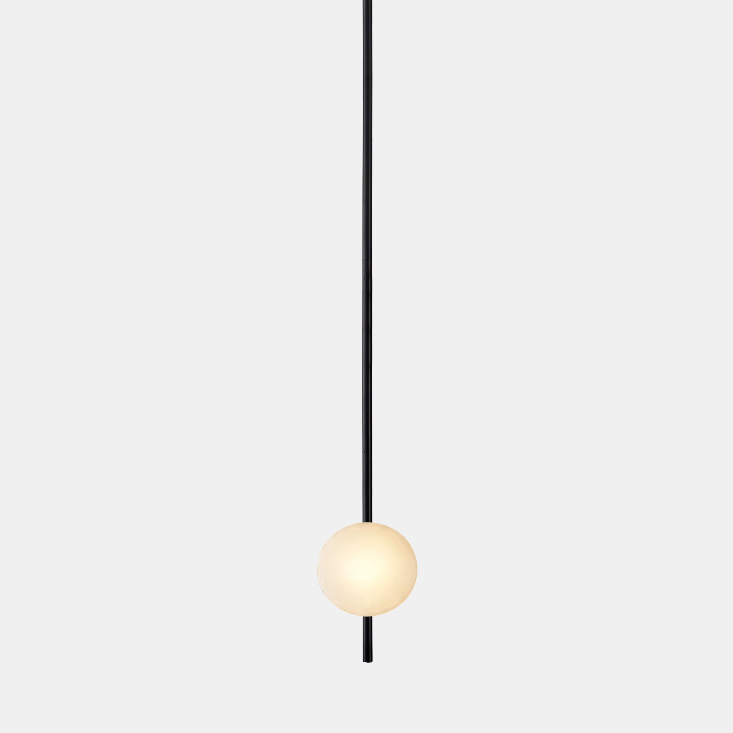 Ceto Vertical Chandelier